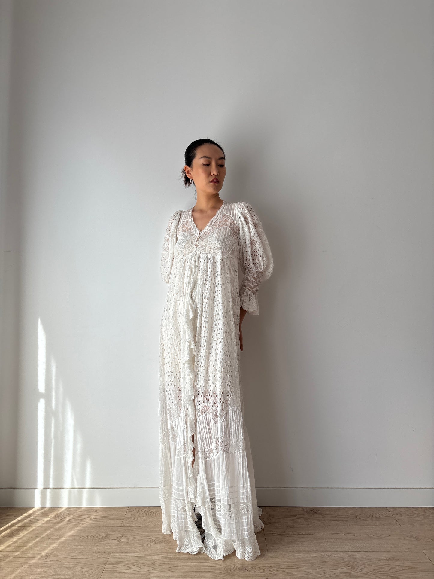 1900s rare Edwardian lace dressing gown boudoir robe