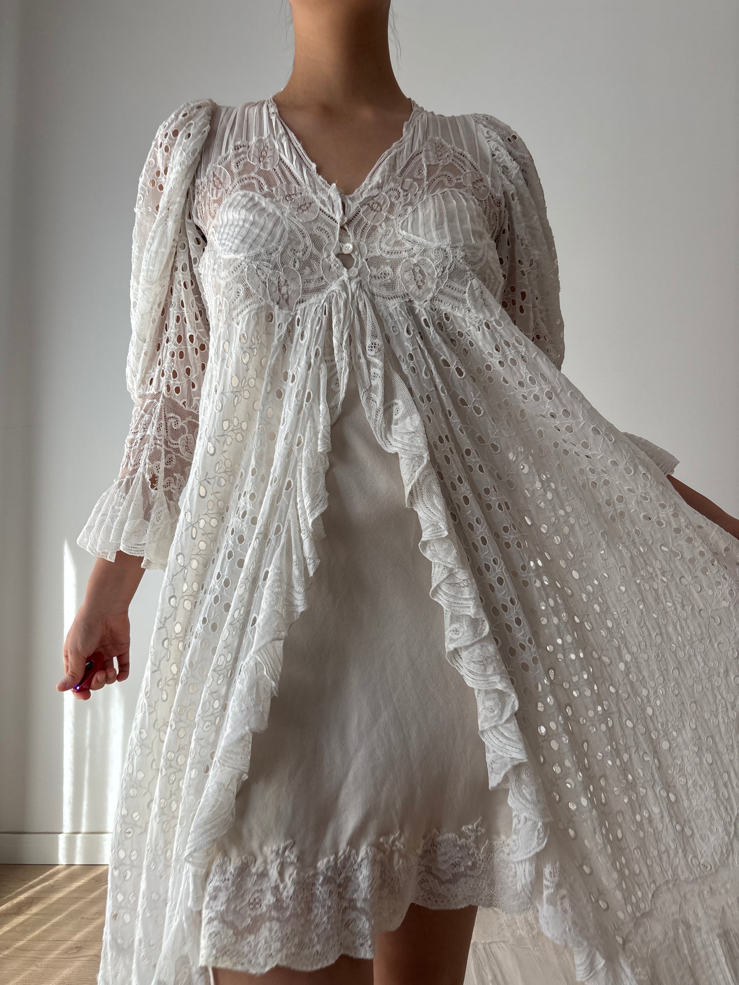 1900s rare Edwardian lace dressing gown boudoir robe