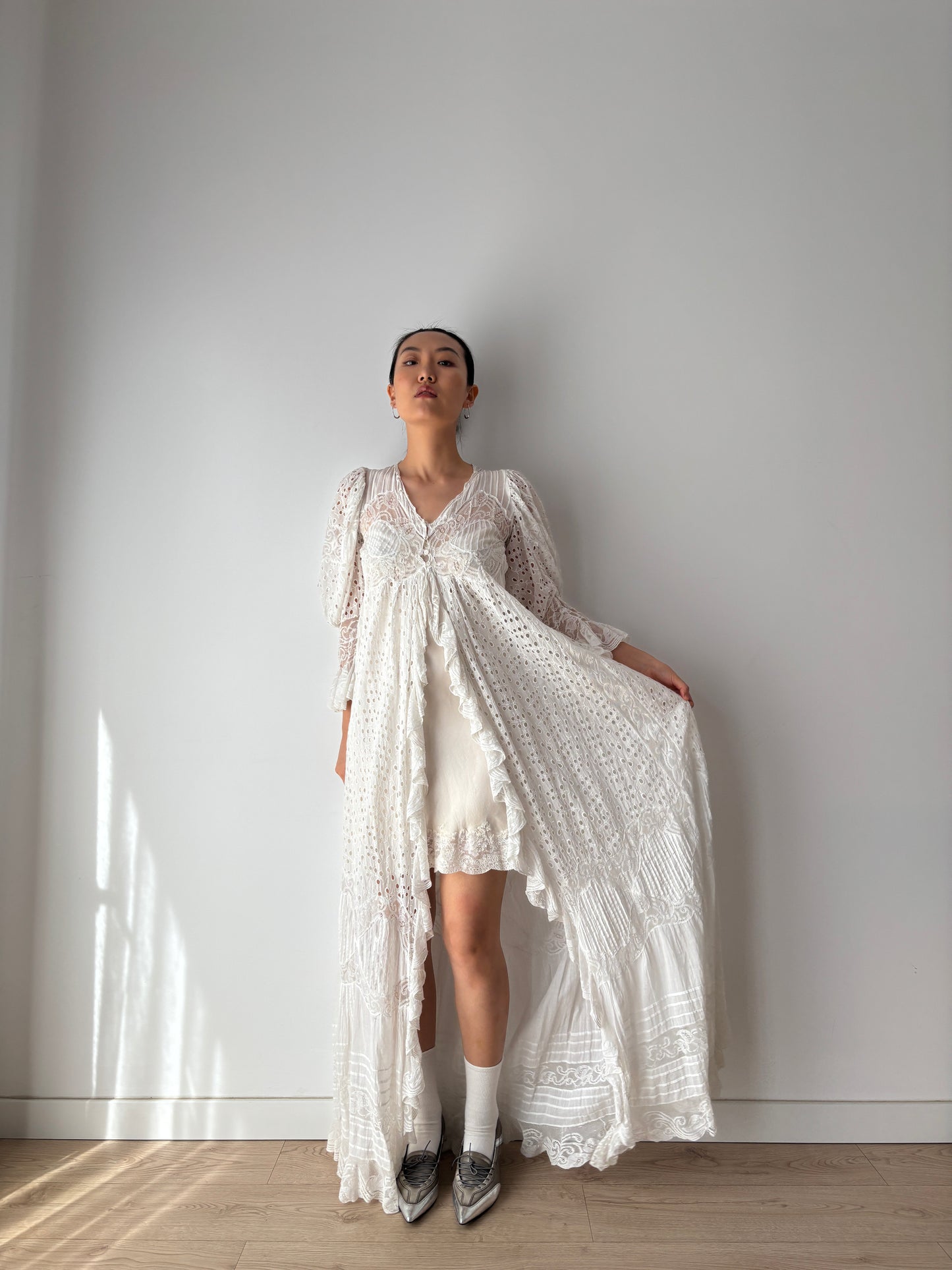 1900s rare Edwardian lace dressing gown boudoir robe