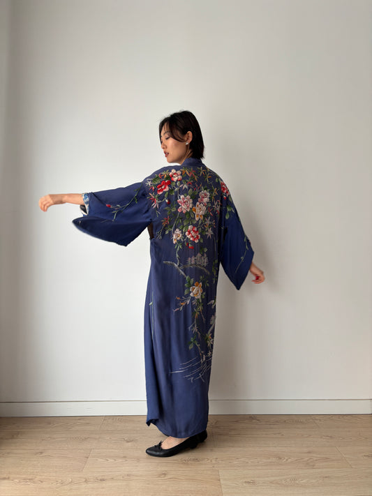1920s embroidery silk Japanese Kimono, Jazz Age Art Dec Silk Kimono Robe/Jacket