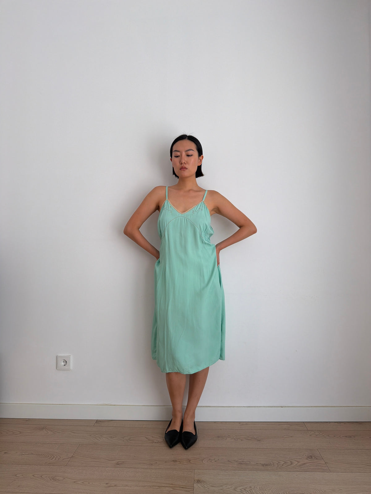 1950s Silk Green Turquoise Lace Floral Embroidered Slip Dress