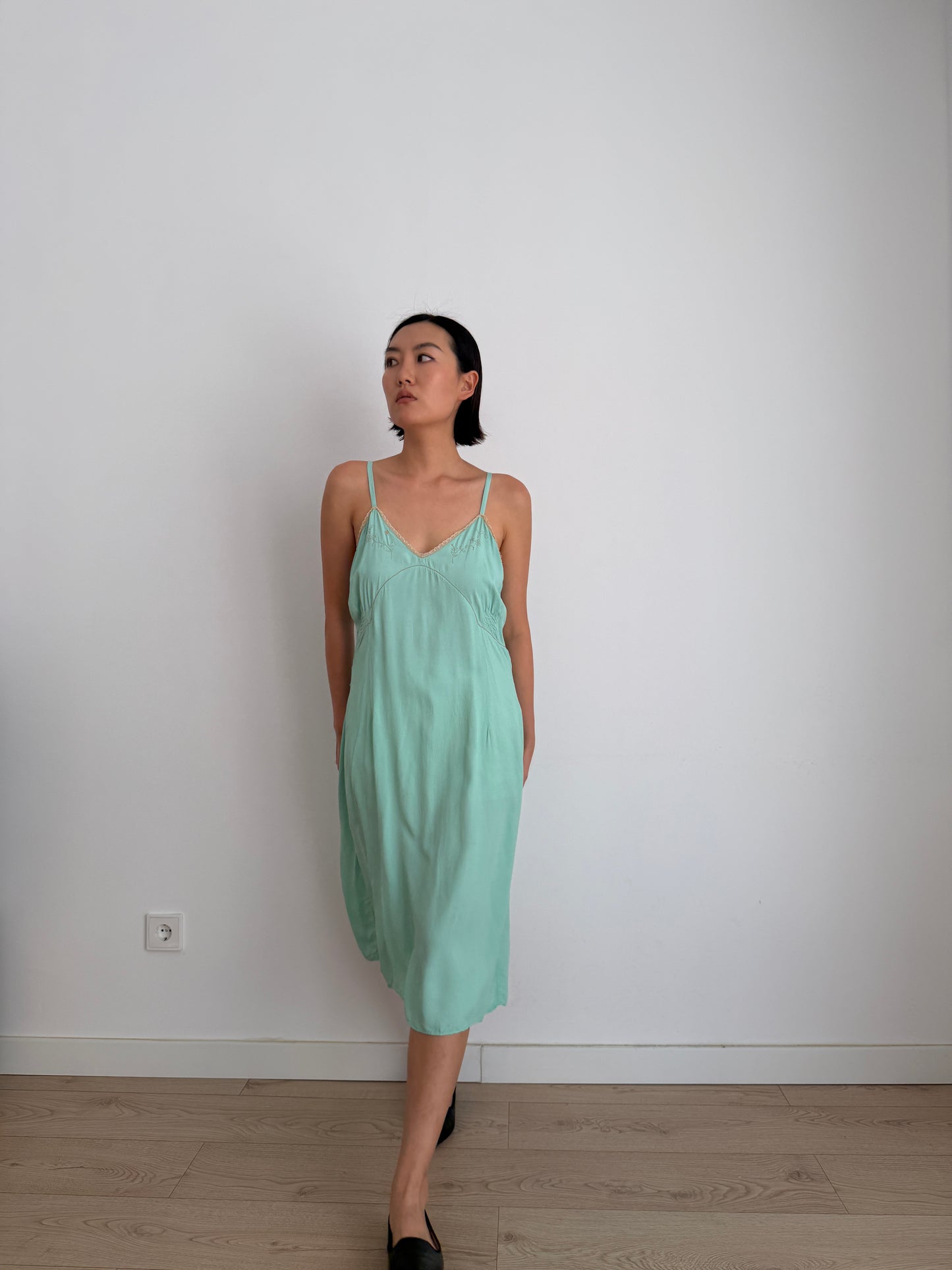 1950s Silk Green Turquoise Lace Floral Embroidered Slip Dress