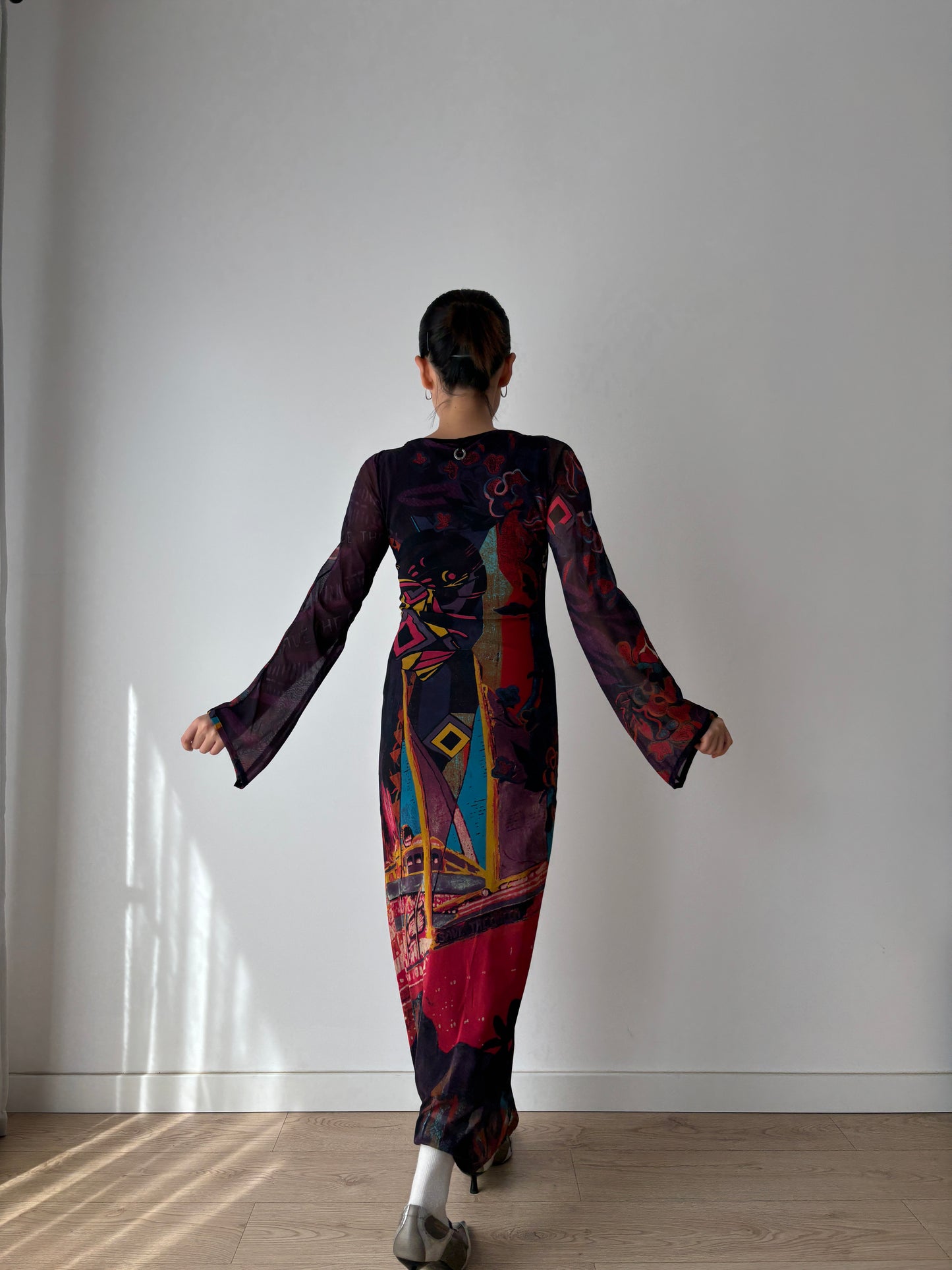 1990s Vintage Y2K Save The Queen Long Sleeves Maxi Dress in Size M