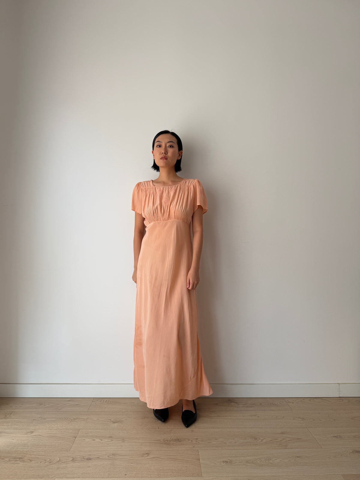 1930s Bias-Cut Peach Silk Dress With Embroidered Bodice, Square Neck, Empire Waist Gown