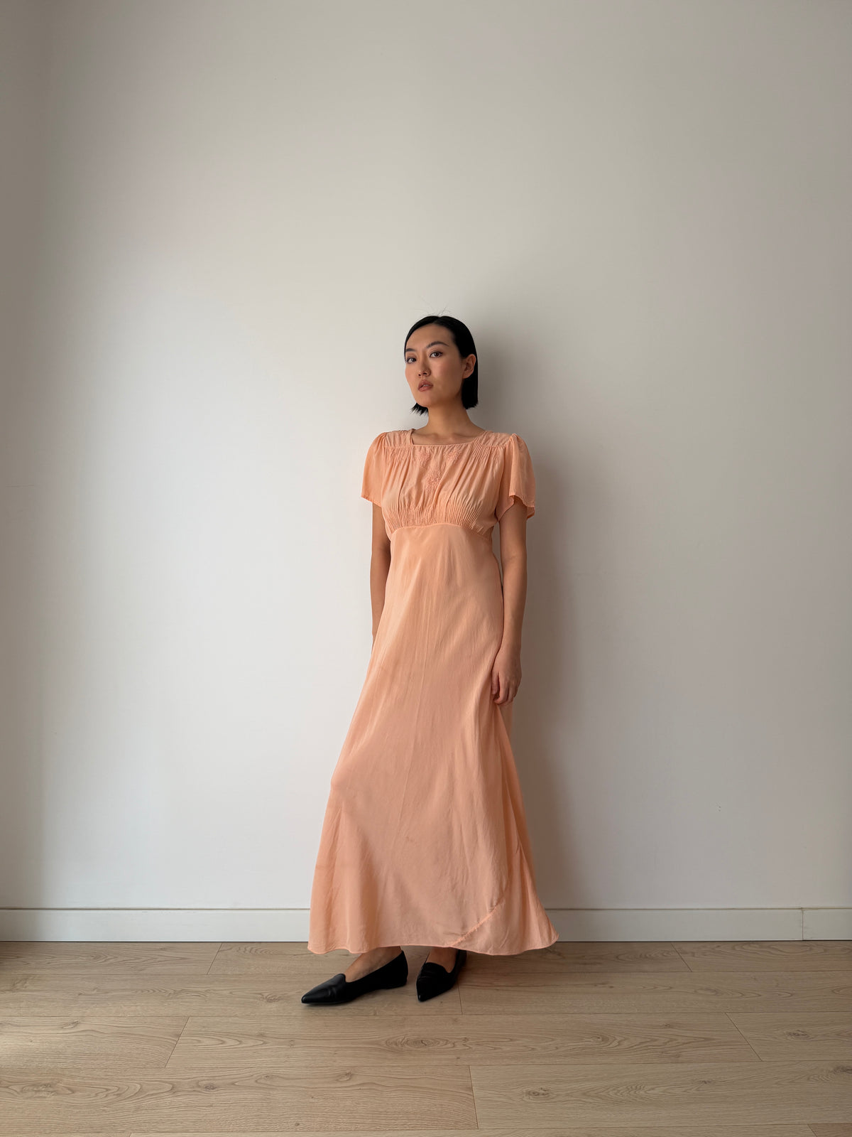 1930s Bias-Cut Peach Silk Dress With Embroidered Bodice, Square Neck, Empire Waist Gown