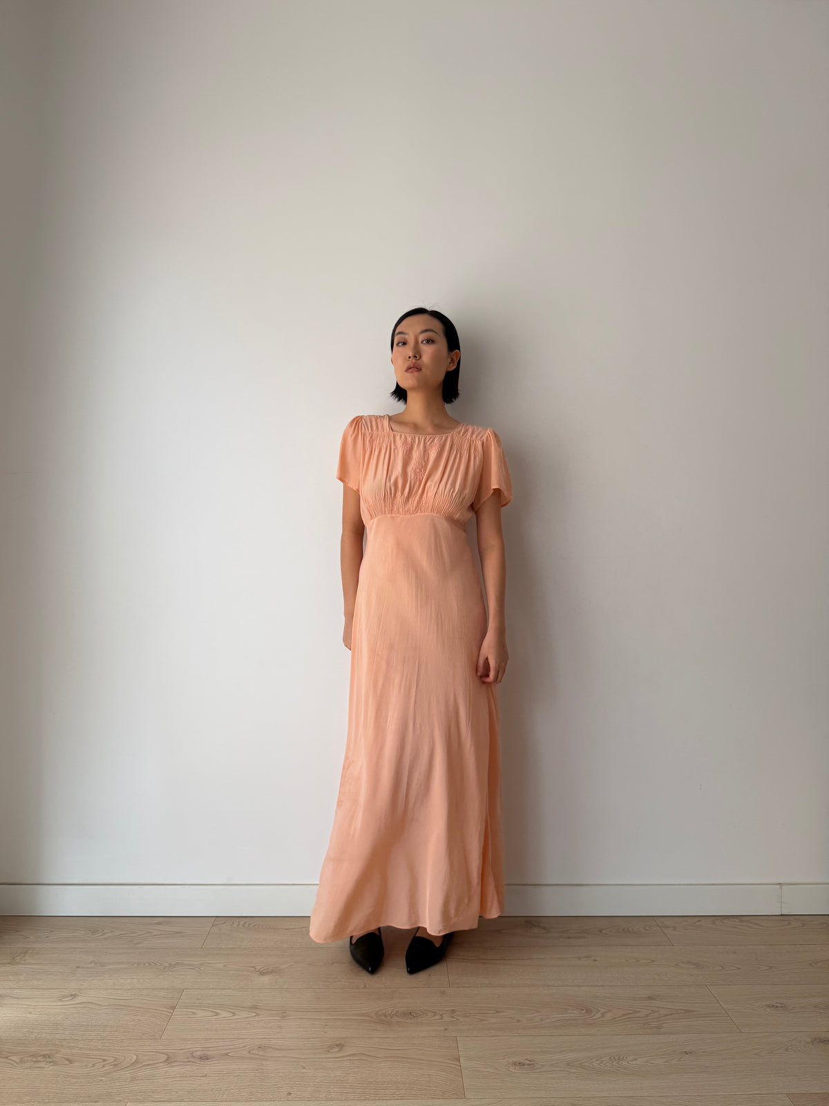 1930s Bias-Cut Peach Silk Dress With Embroidered Bodice, Square Neck, Empire Waist Gown