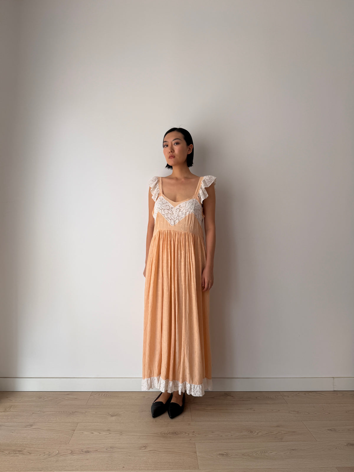 1930s Peach Lace Nightgown, Romantic Heart Lace Bust, Ruffled Straps, Lace Hem Maxi Dress