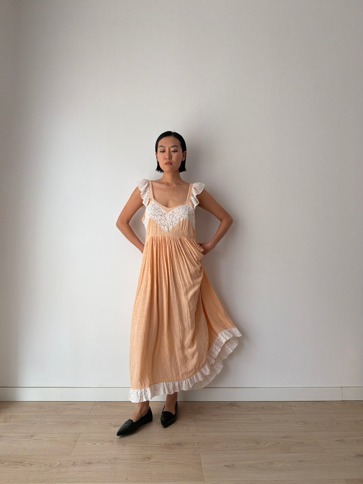 1930s Peach Lace Nightgown, Romantic Heart Lace Bust, Ruffled Straps, Lace Hem Maxi Dress