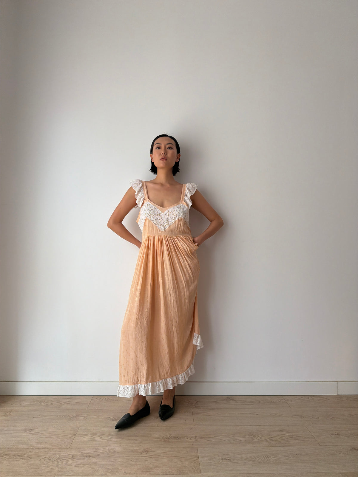 1930s Peach Lace Nightgown, Romantic Heart Lace Bust, Ruffled Straps, Lace Hem Maxi Dress