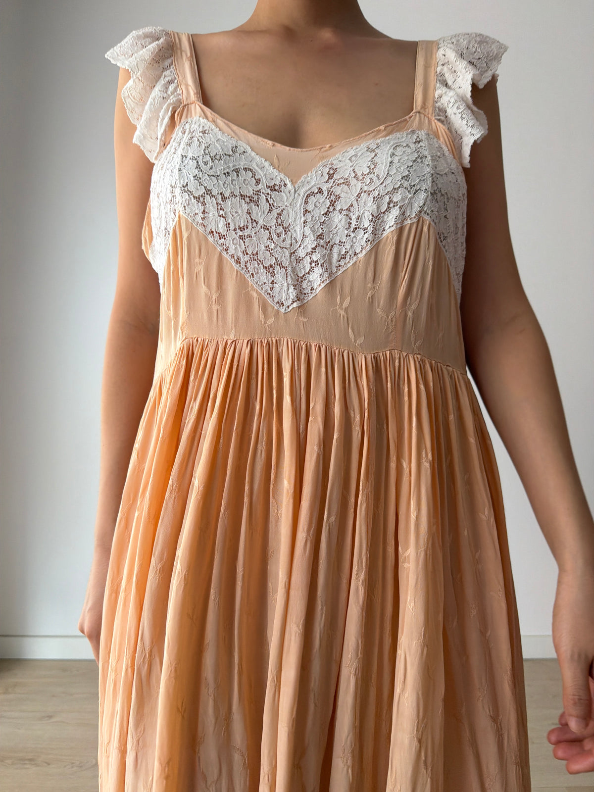 1930s Peach Lace Nightgown, Romantic Heart Lace Bust, Ruffled Straps, Lace Hem Maxi Dress
