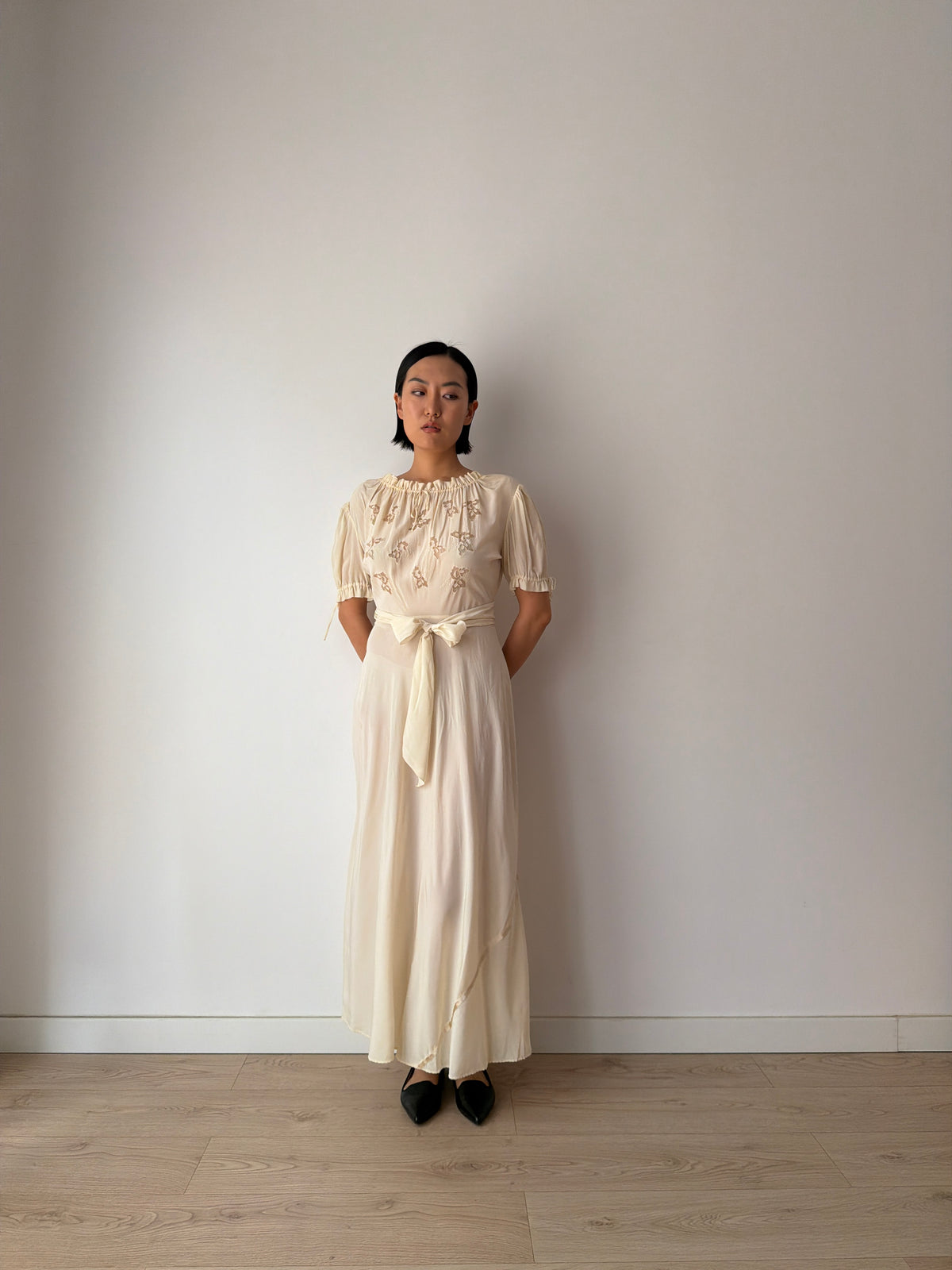 1930s Bridal Ivory Embroidered Gown, Pure Silk Wedding Dress In Puff Sleeve, Wrap Back, Tie Waist