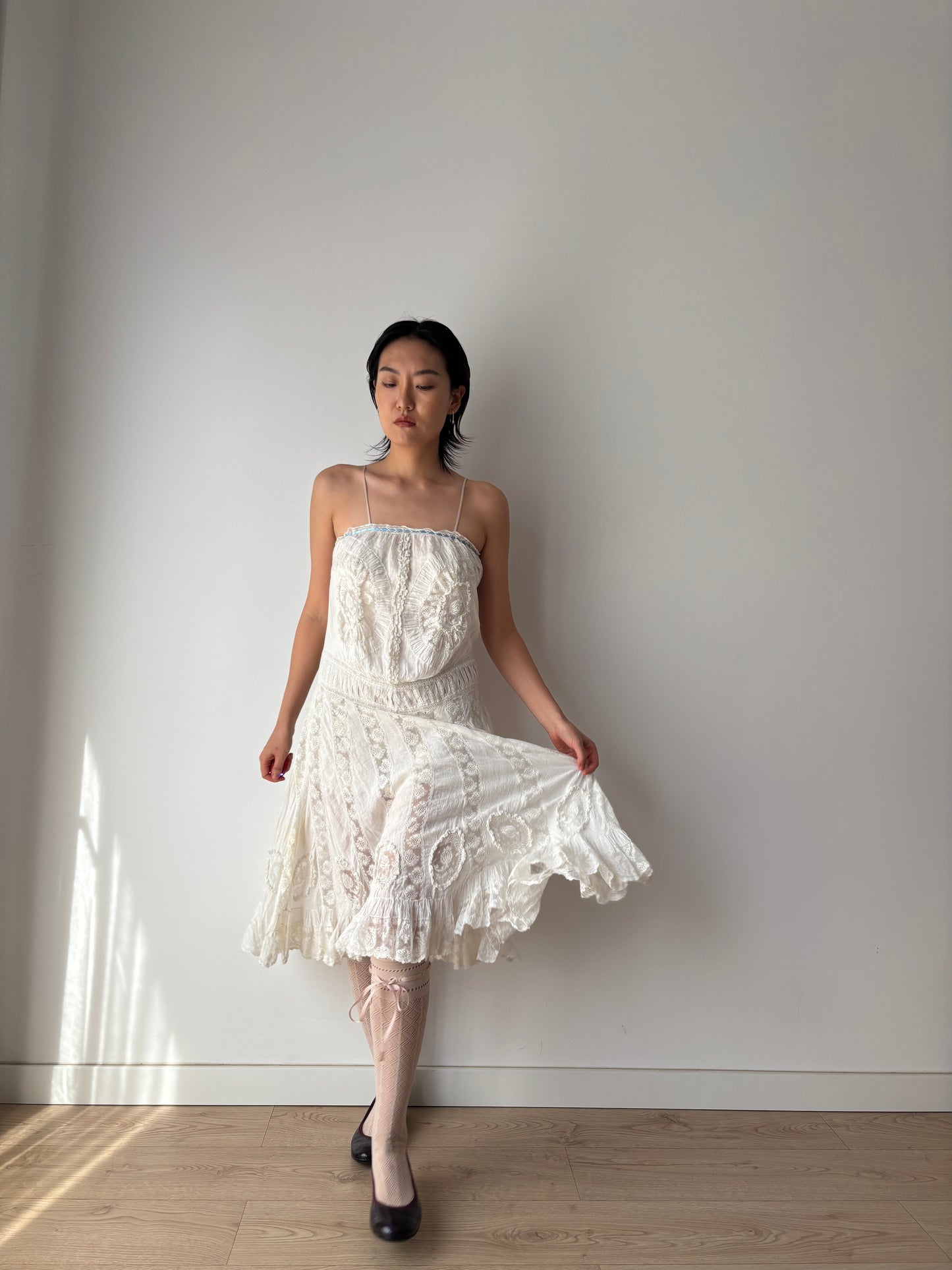 Antique 1800s–Early 1900s White Cotton Lace Slip