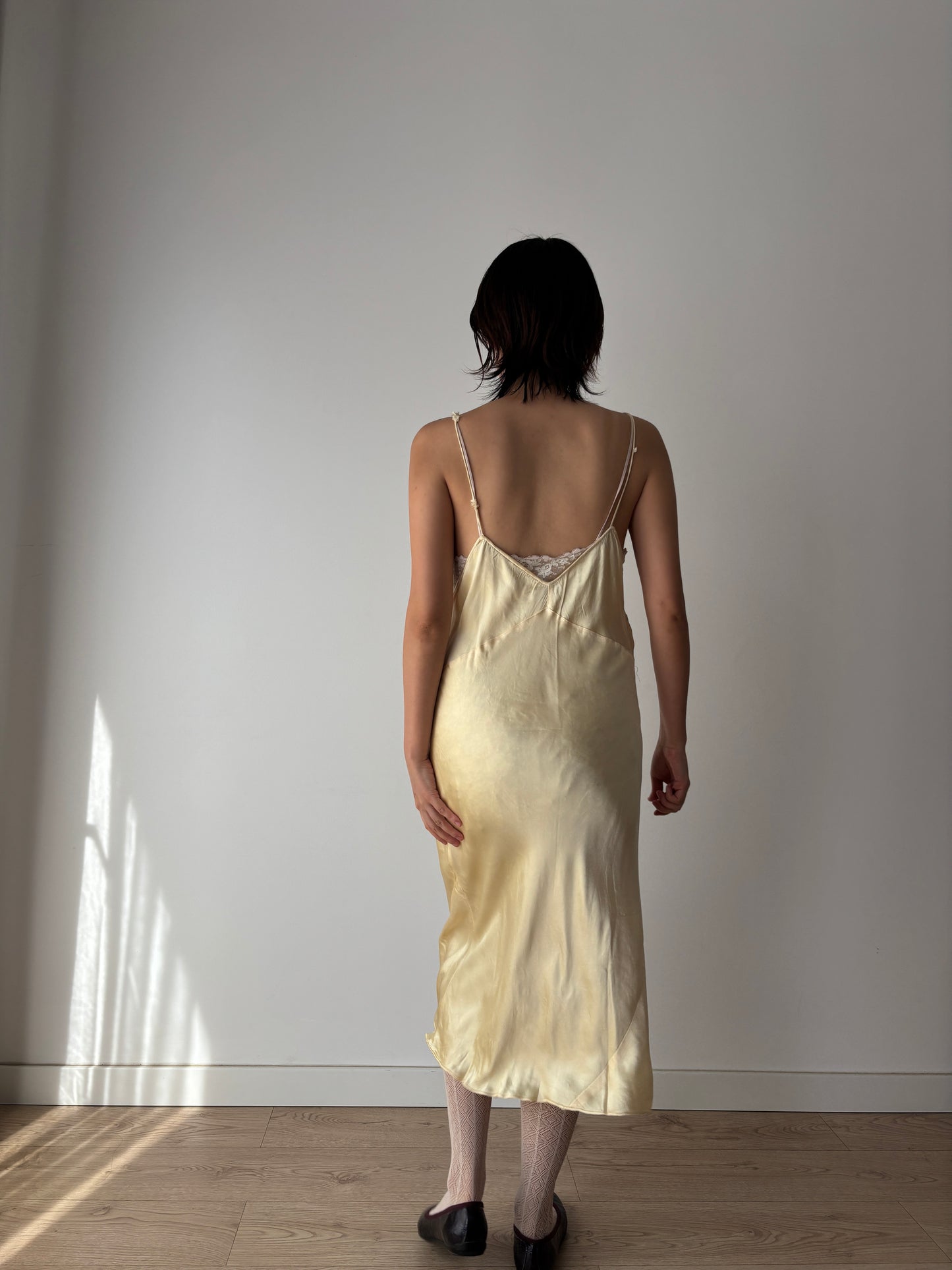 1930s–1940s Antique Yellow Silk Slip Dress – Liquid Silk Mini with Lace