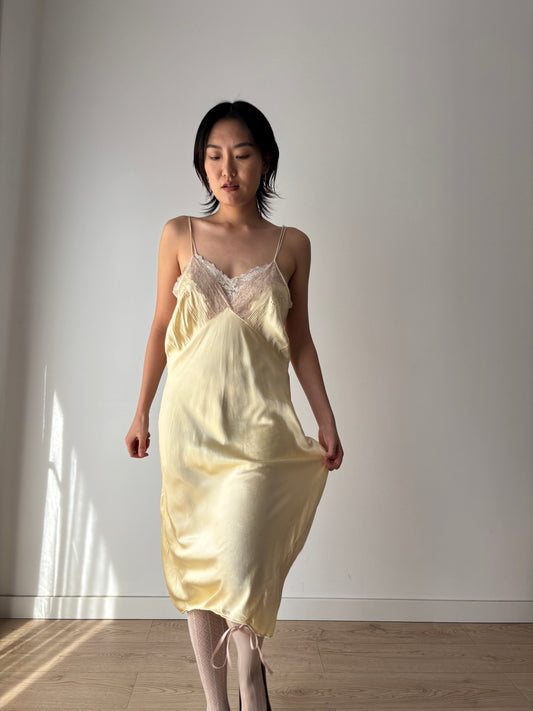 1930s–1940s Antique Yellow Silk Slip Dress – Liquid Silk Mini with Lace