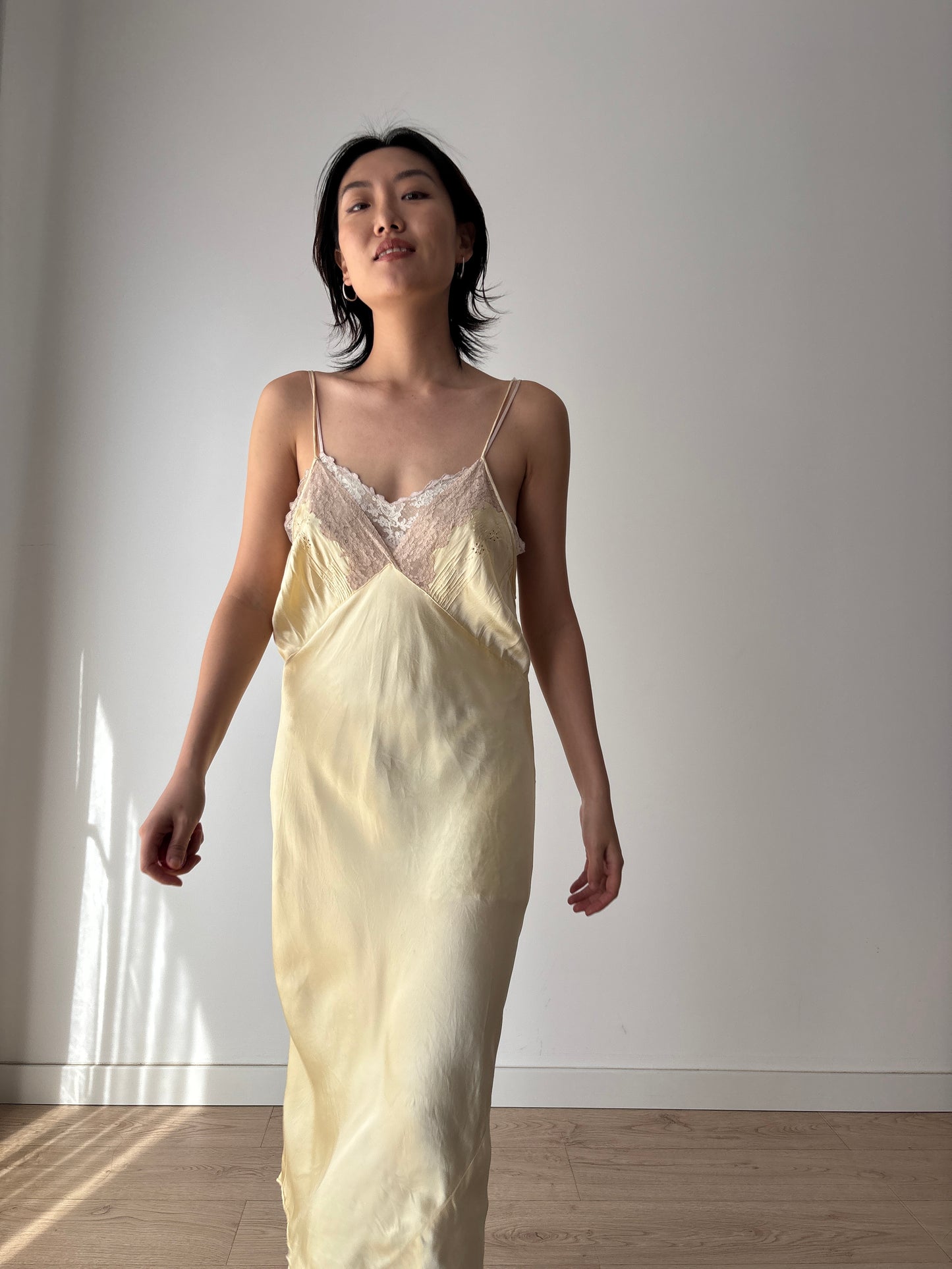 1930s–1940s Antique Yellow Silk Slip Dress – Liquid Silk Mini with Lace