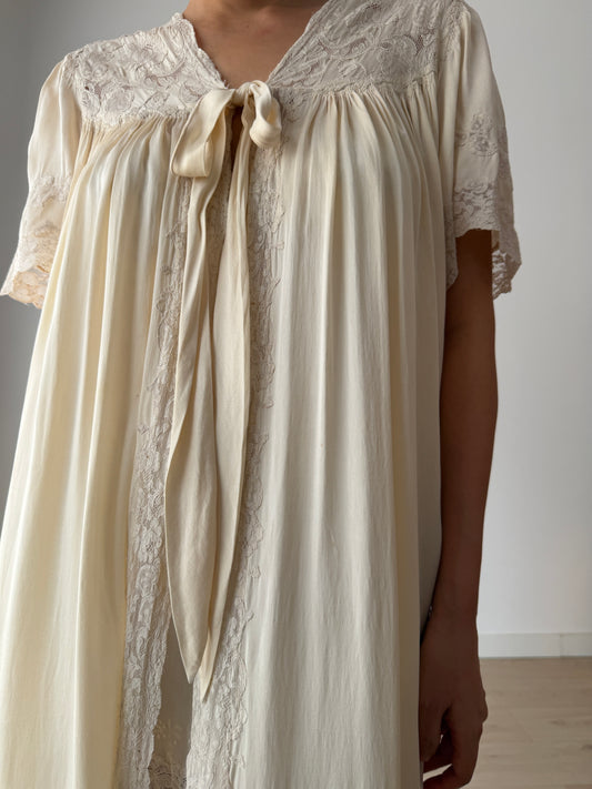 1930s Ivory Silk Peignoir Robe With Bow | French Lace Detail Boudoir Dressing Gown