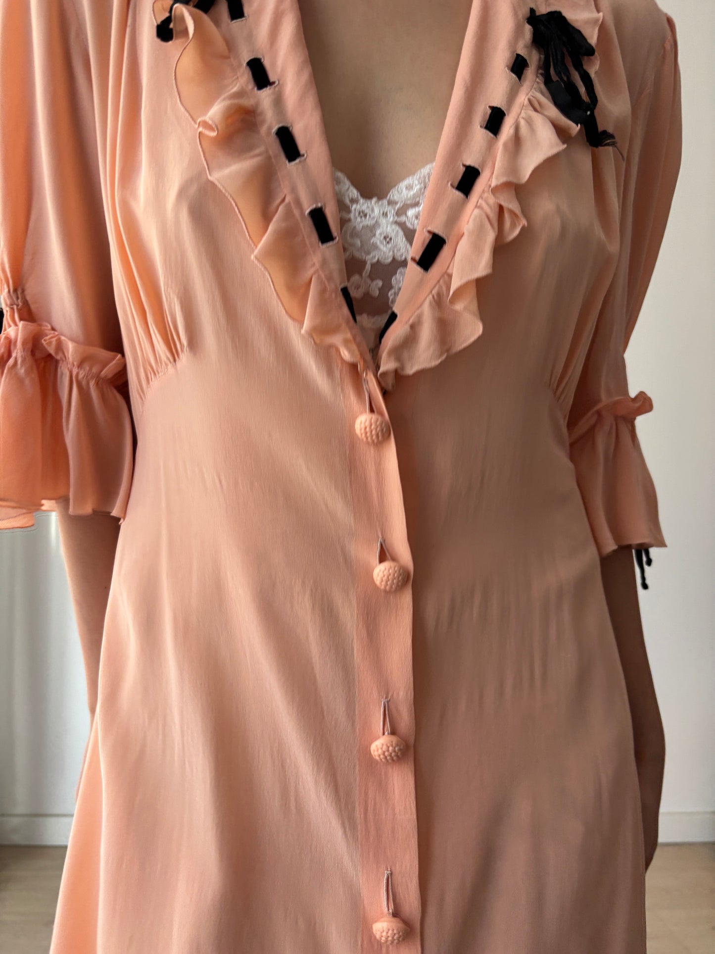 1930s 1940s Antique Pale Pink Pure Silk Bow Lace Ribbon Nightgown Lingerie Dress