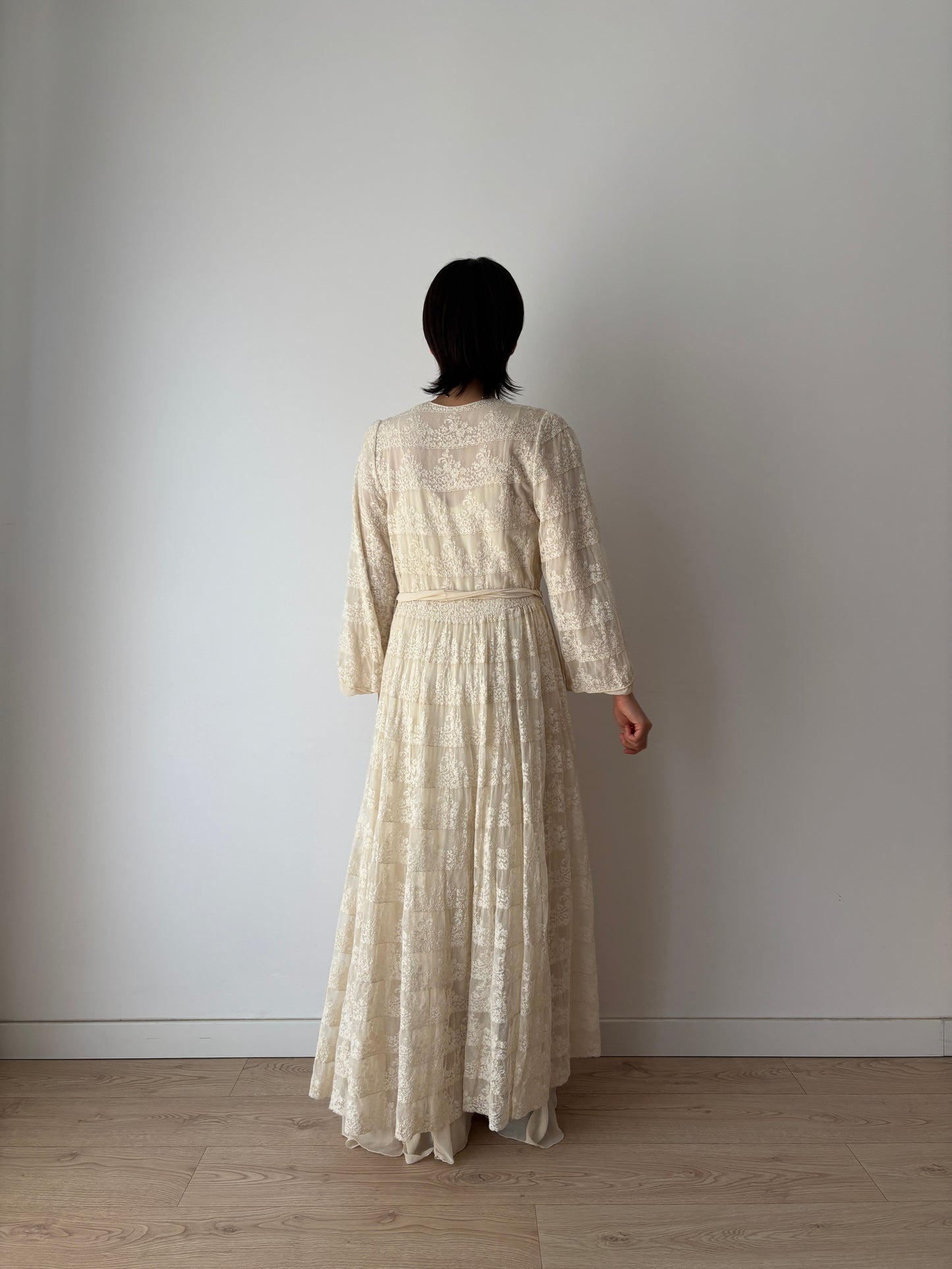 1930s Antique White Pure Silk Nightgown with Heavy Lace, Romantic Edwardian Nightwear