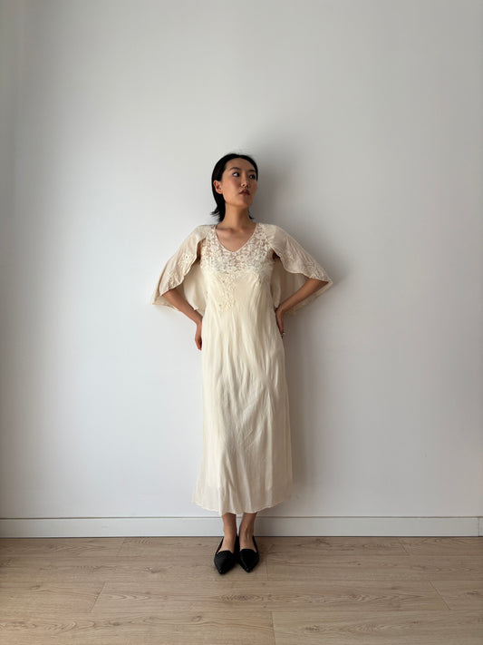 Rare 1930s cape pure silk gown