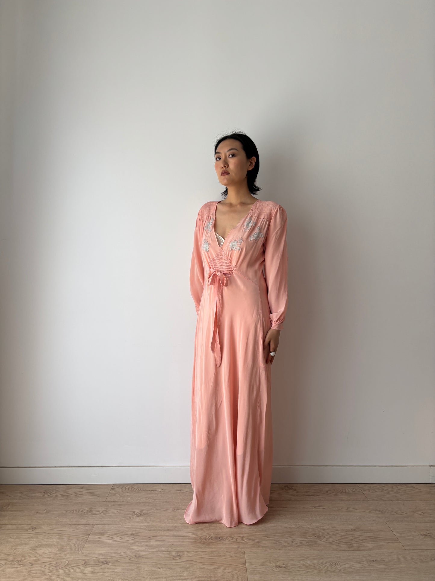 1940s pure silk pink bow ribbon embroidery gown