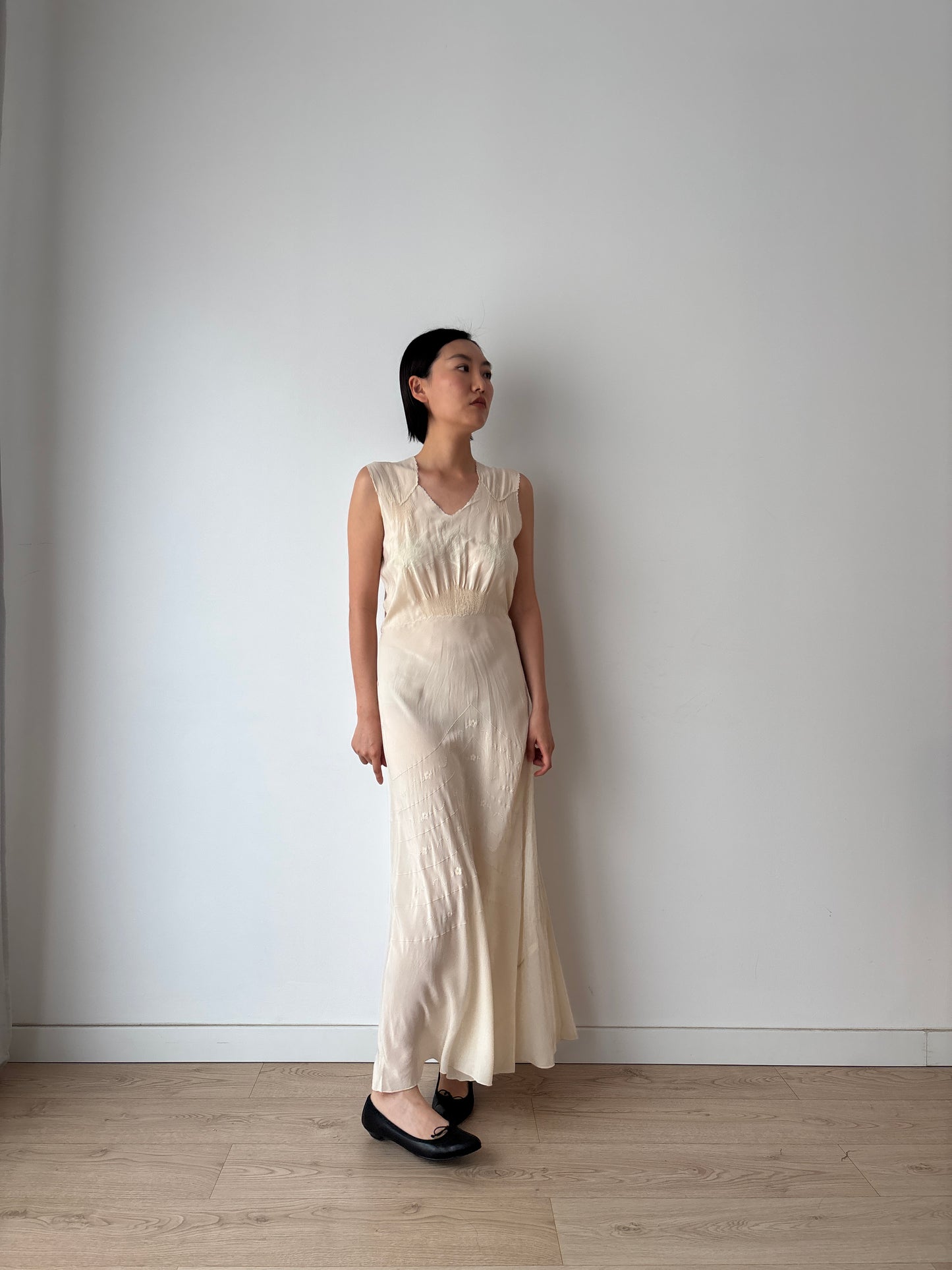 1930s Ivory Silk Chiffon Lace Floral Embroidery Bias Cut Bridal Gown