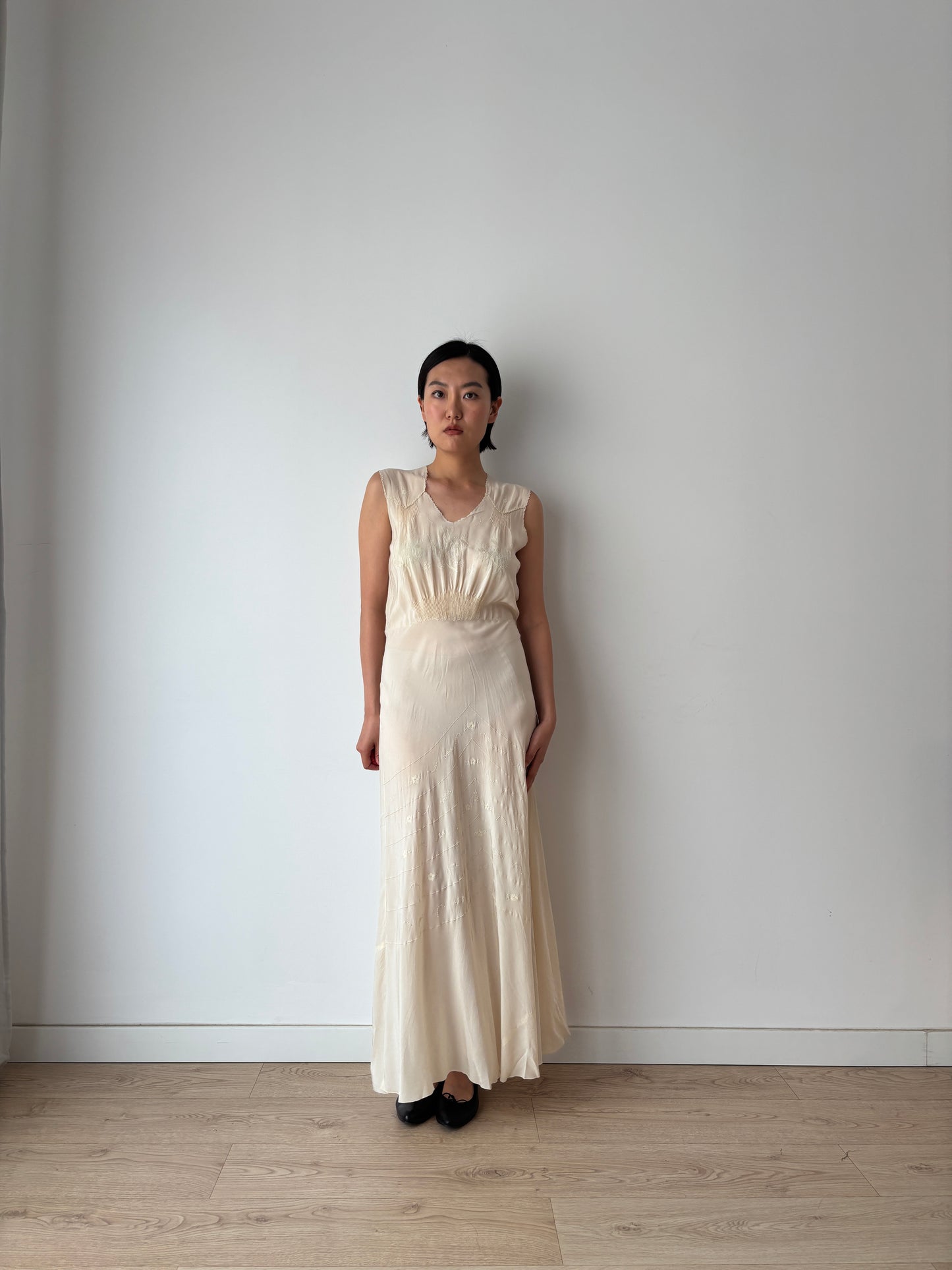 1930s Ivory Silk Chiffon Lace Floral Embroidery Bias Cut Bridal Gown