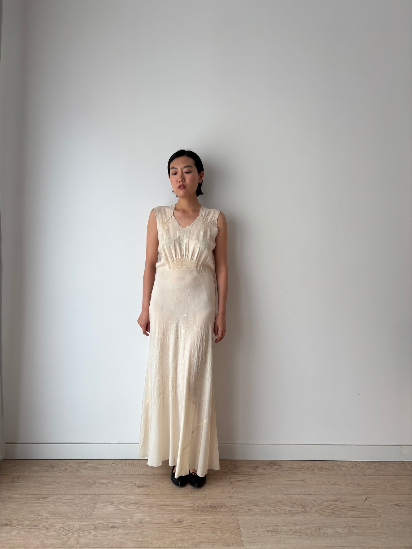 1930s Ivory Silk Chiffon Lace Floral Embroidery Bias Cut Bridal Gown