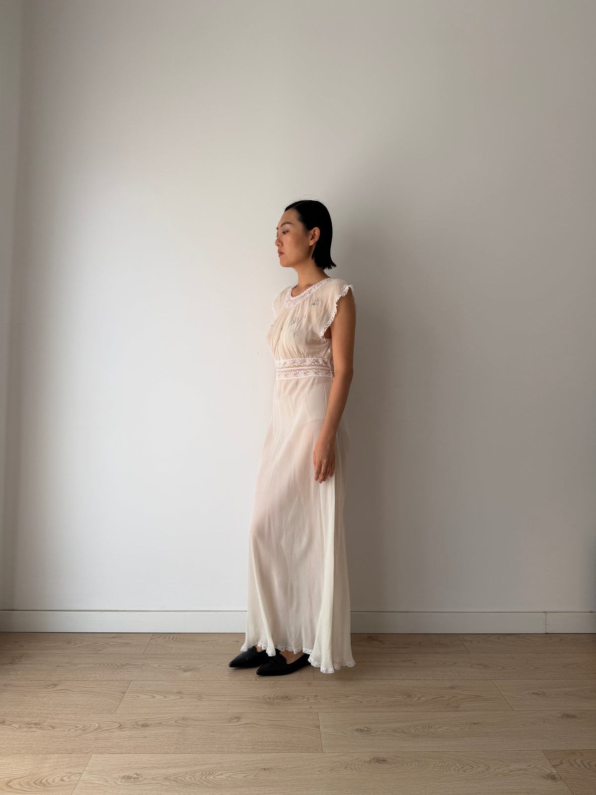 1940s Bridal Sheer Pure Silk Dress, Ivory Lace & Floral Embroidery Gown