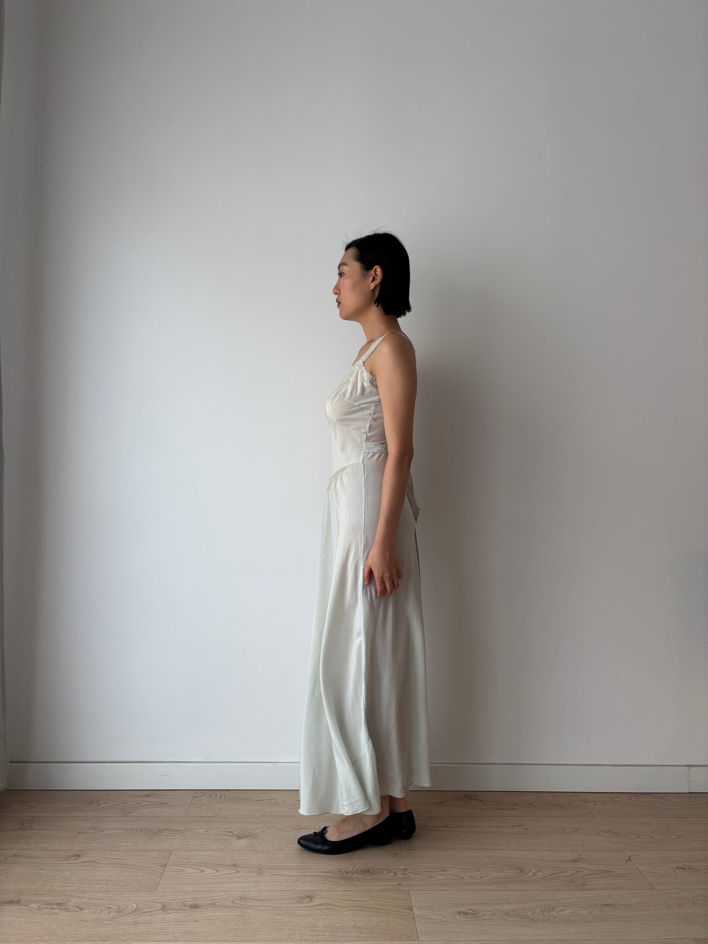 Antique 1930s mint light green pure silk crepe bias cut nightdress