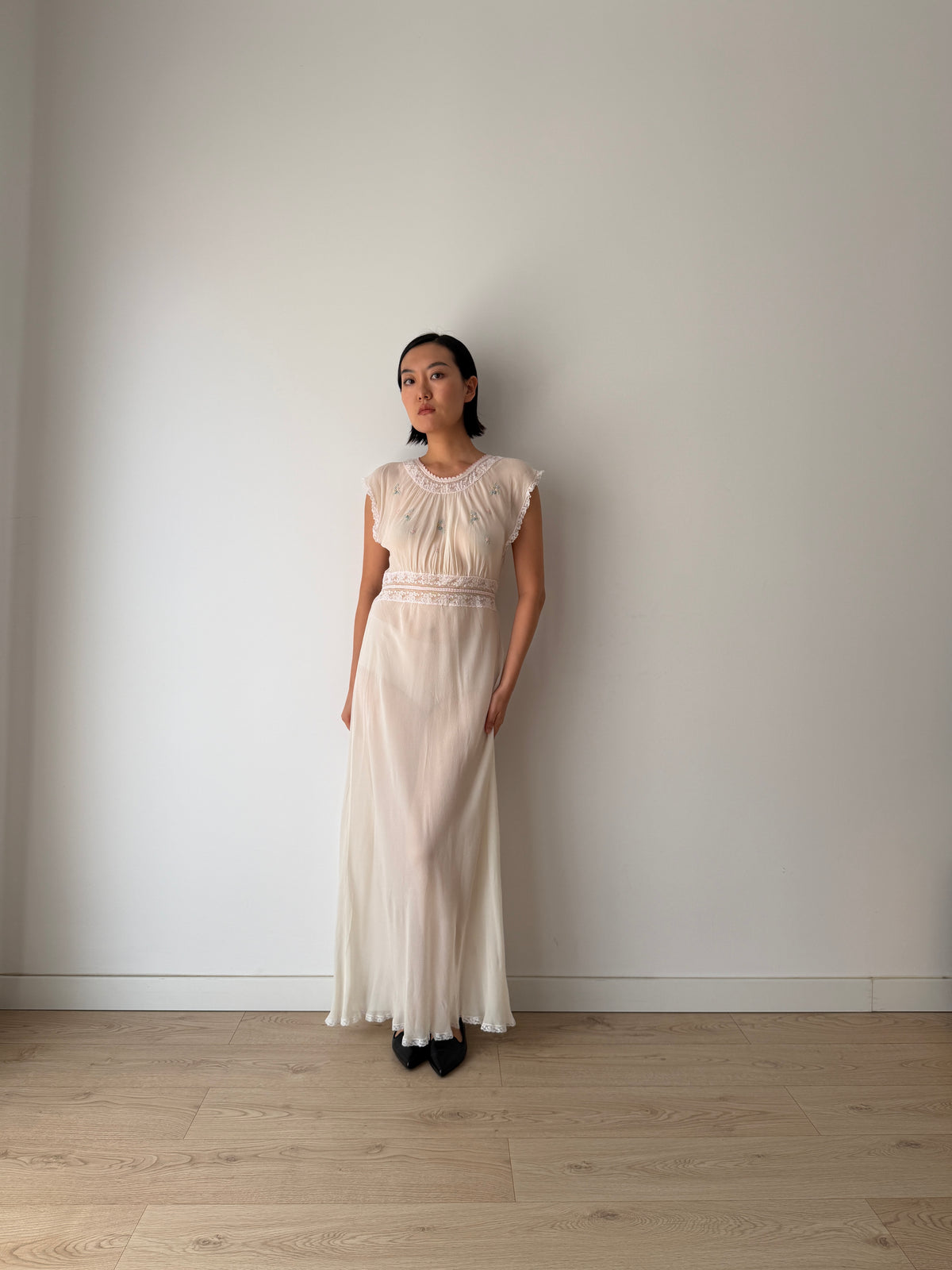1940s Bridal Sheer Pure Silk Dress, Ivory Lace & Floral Embroidery Gown