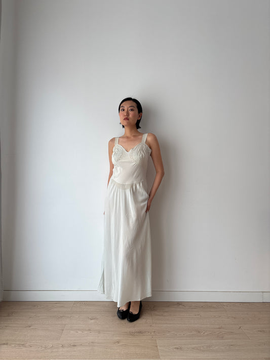 Antique 1930s mint light green pure silk crepe bias cut nightdress