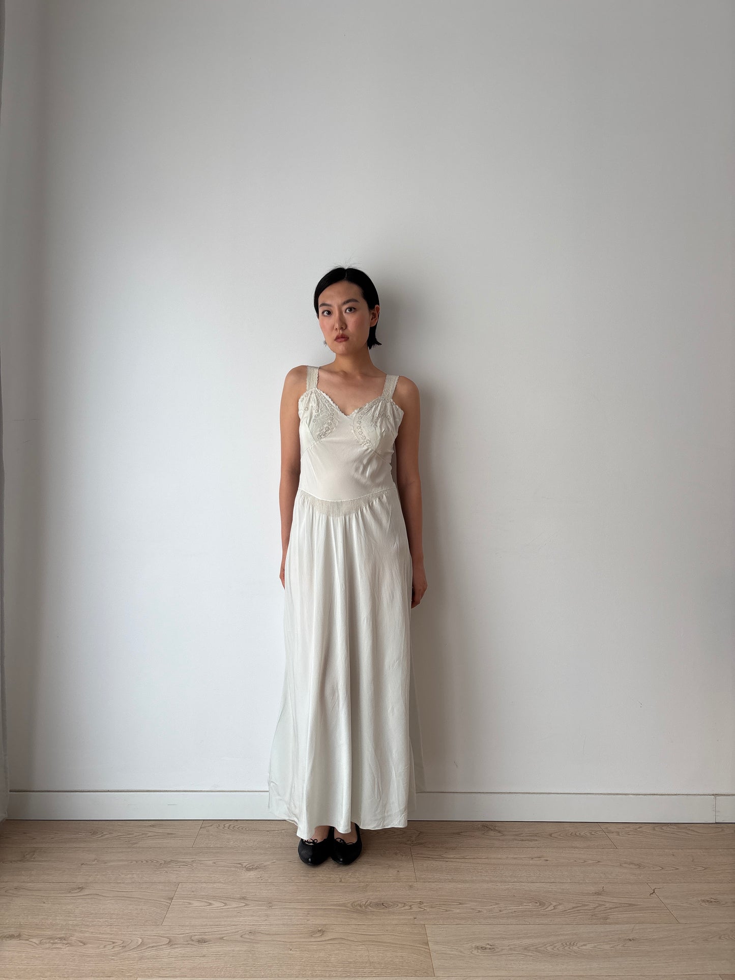 Antique 1930s mint light green pure silk crepe bias cut nightdress
