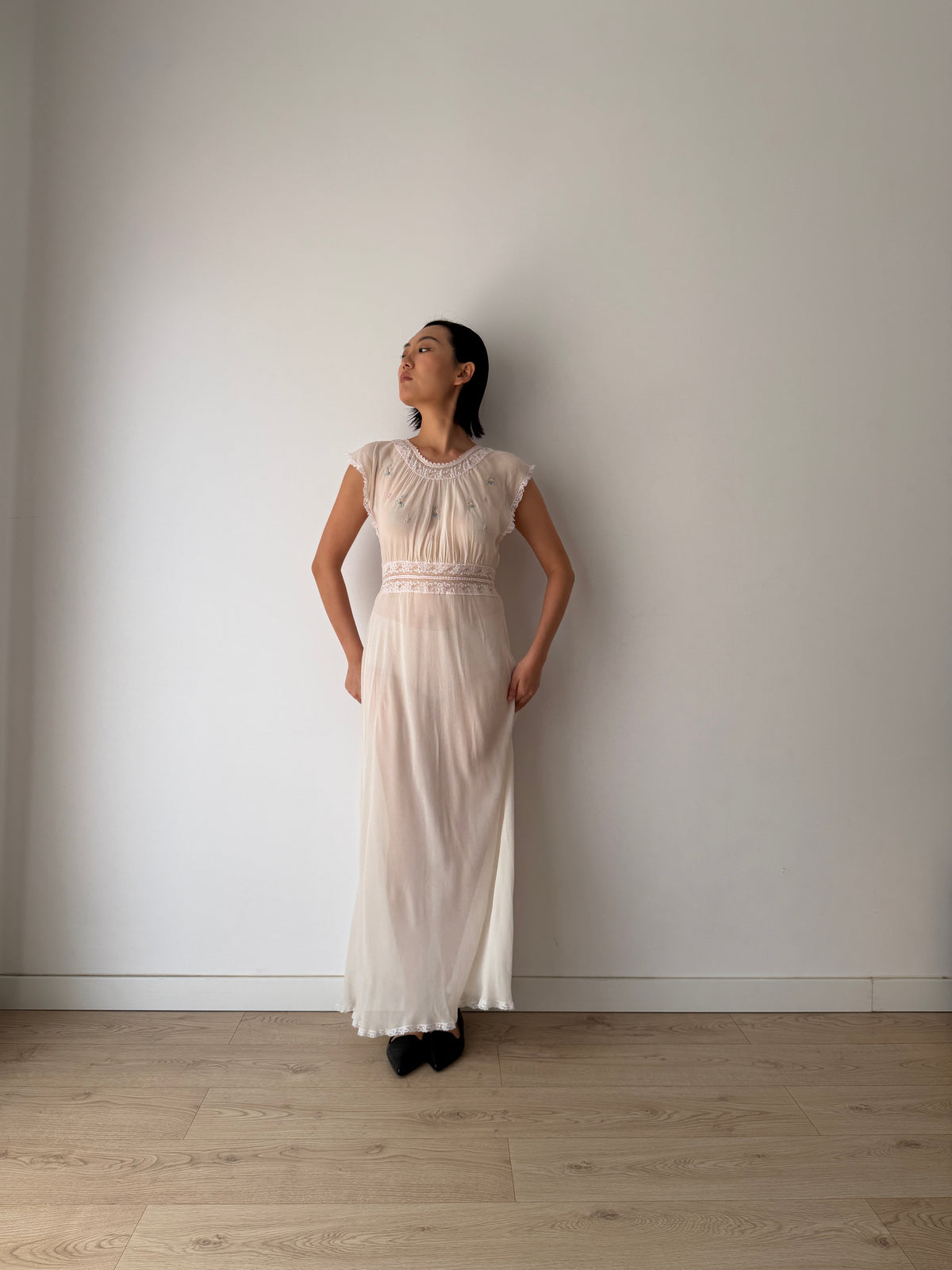 1940s Bridal Sheer Pure Silk Dress, Ivory Lace & Floral Embroidery Gown