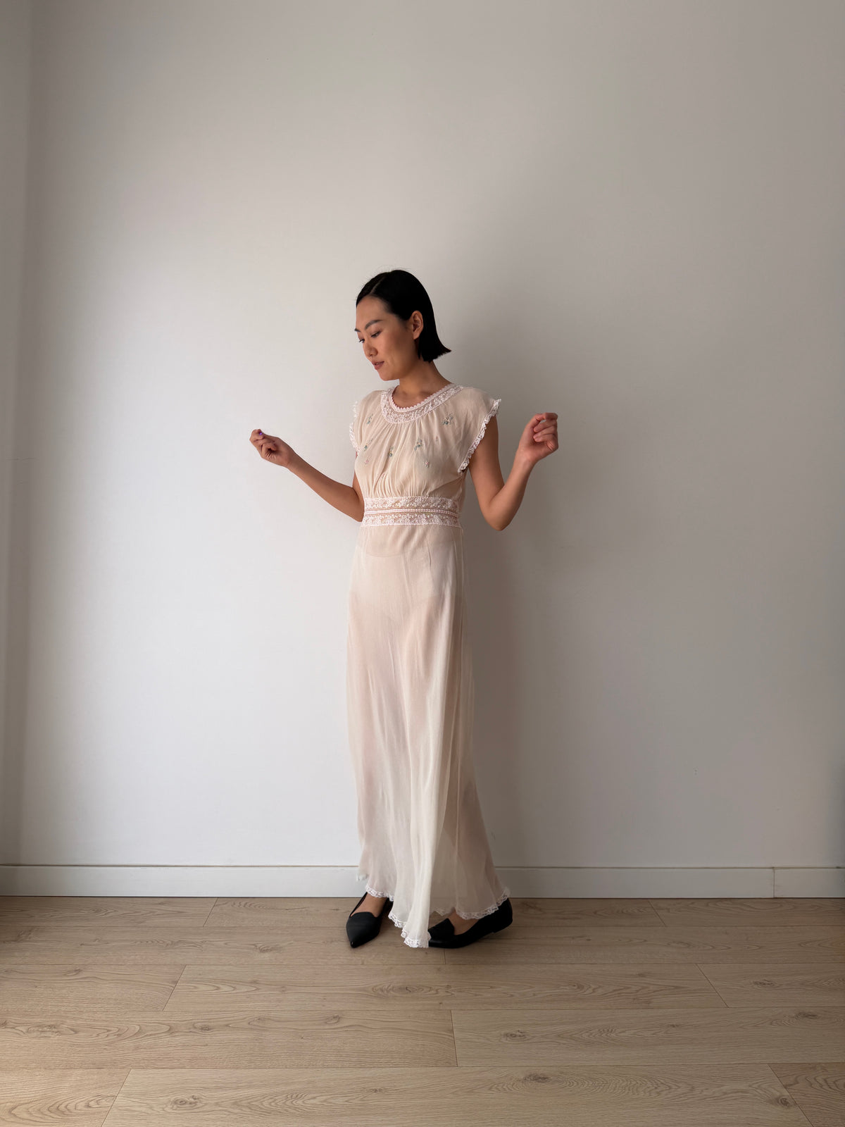 1940s Bridal Sheer Pure Silk Dress, Ivory Lace & Floral Embroidery Gown