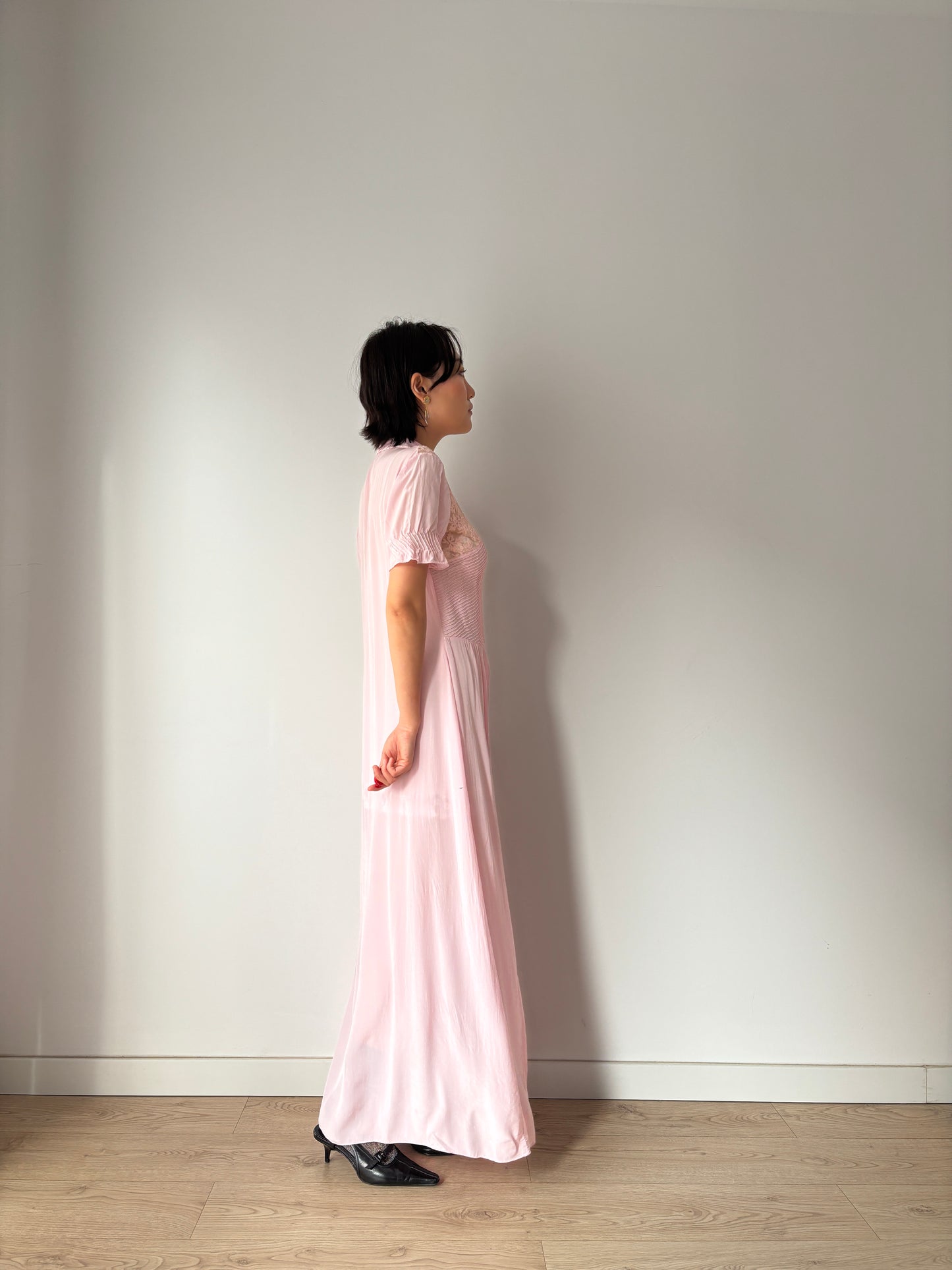 1940s Pin Tuck Maxi Dress in Lilac: Floral Lace on Silk Crepe