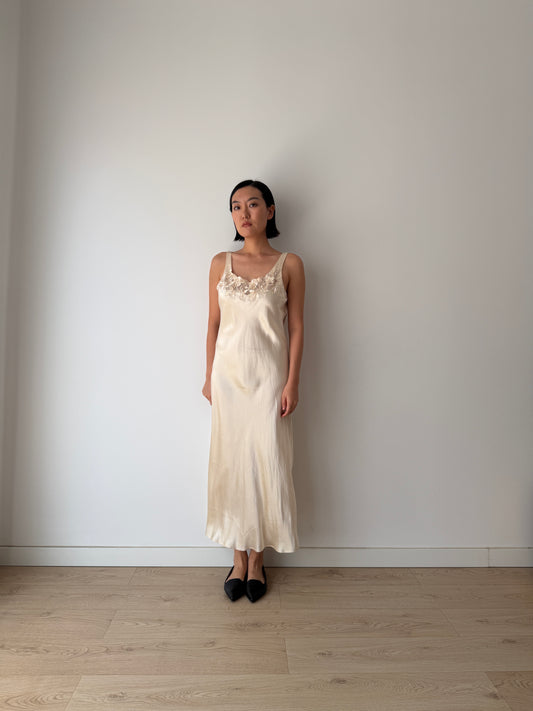 1990s Ivory Silk Simple Chic Bridal Dress, Floral Lace Scoop Neck, Straight Cut, Minimalist Vintage Dress