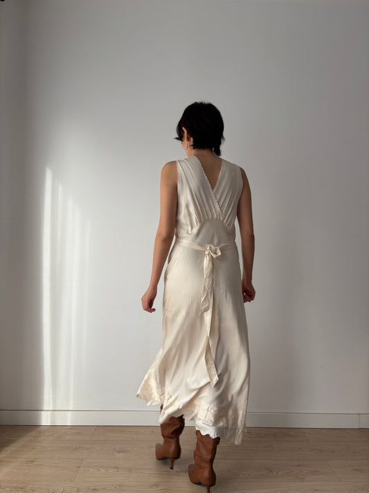 1930s Vintage Silk Lace Bridal Romantic Lace Dress