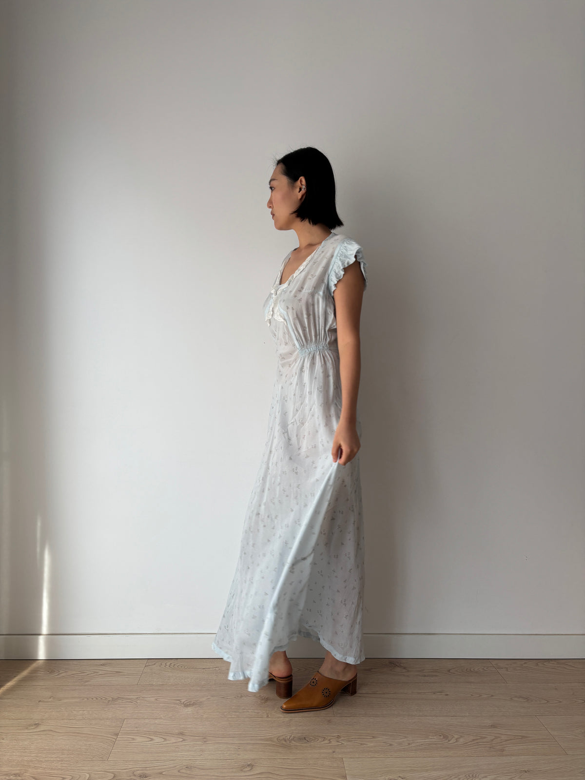 1940s Pale Blue Floral Nightgown, Ruffle Sleeves, Lace Trim and Gathered Waist, Vintage Maxi Dress