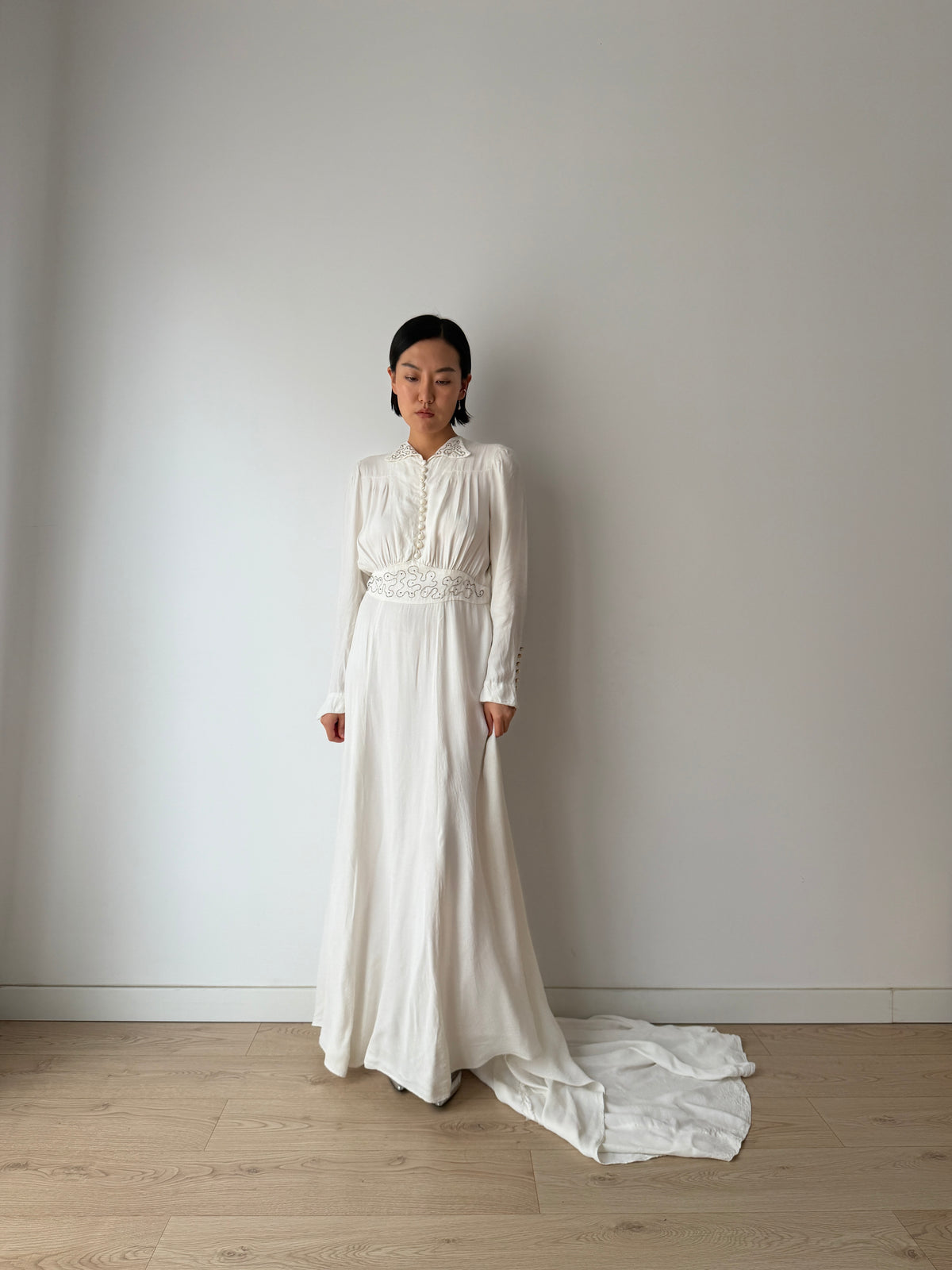 1940s Pure Silk Bridal Gown | White Beaded Embroidered Long Sleeve Wedding Dress with Train