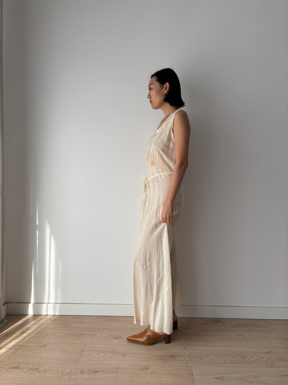 1930s Ivory Silk Chiffon Lace Floral Embroidery Bias Cut Bridal Gown