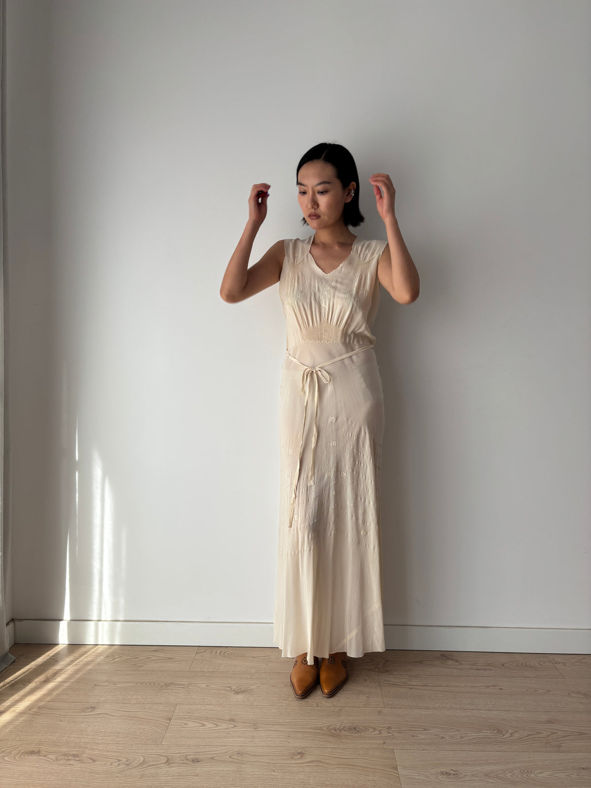 1930s Ivory Silk Chiffon Lace Floral Embroidery Bias Cut Bridal Gown