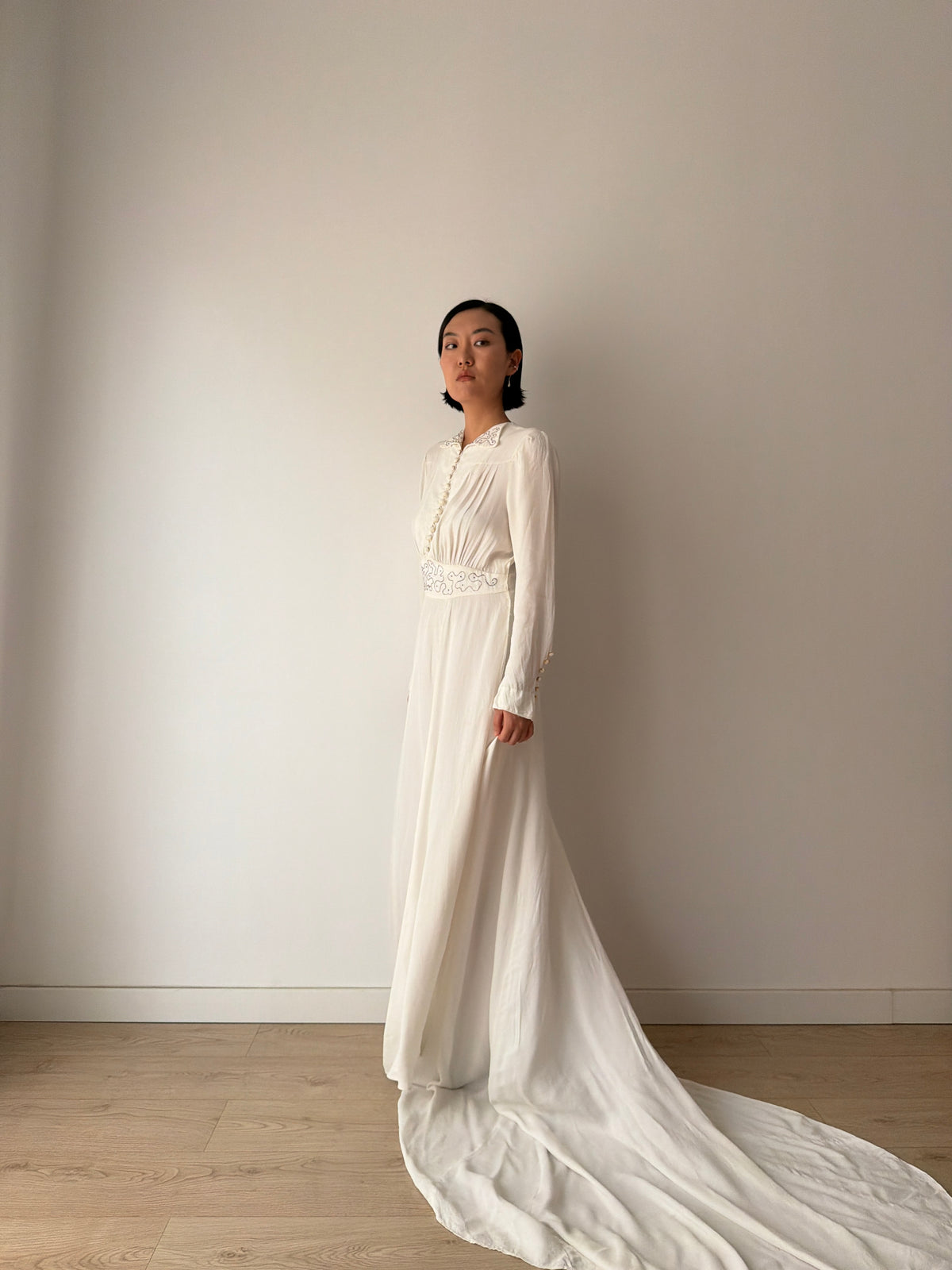 1940s Pure Silk Bridal Gown | White Beaded Embroidered Long Sleeve Wedding Dress with Train