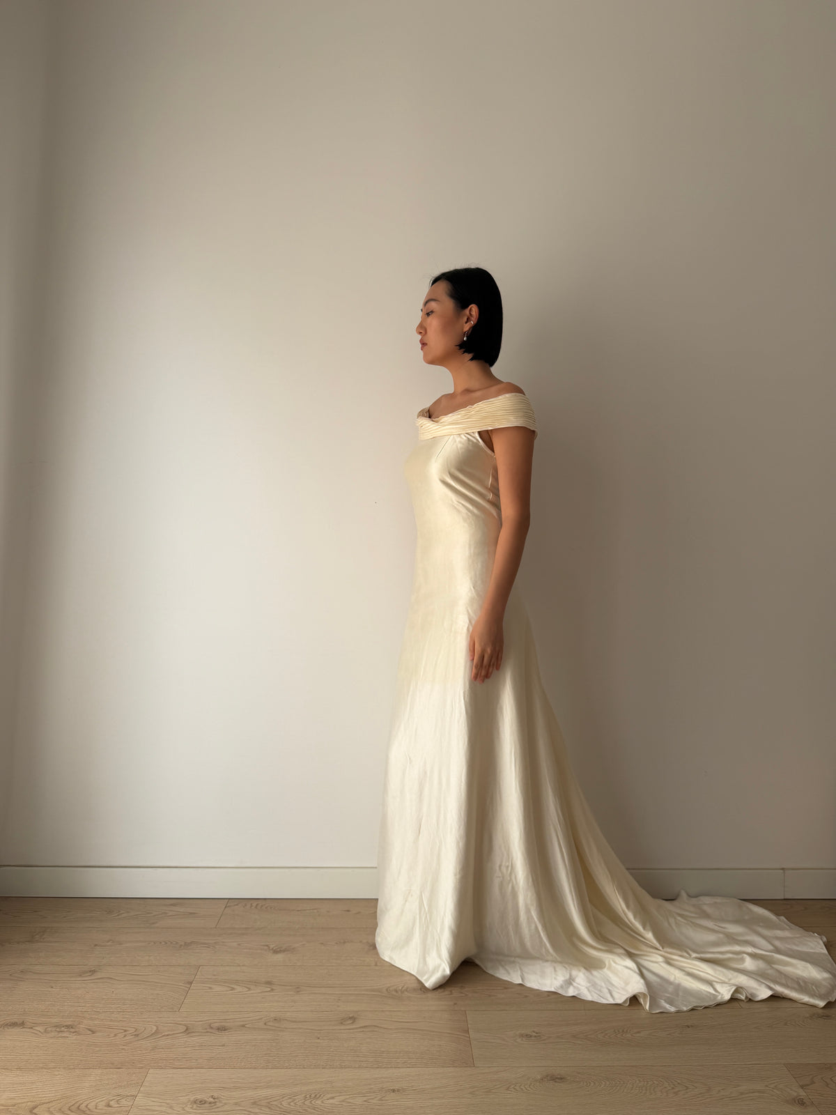1990s White Silk Bridal Gown, Off-the-Shoulder Pleated Neckline, Pearl Button Back, Long Train Wedding Dress