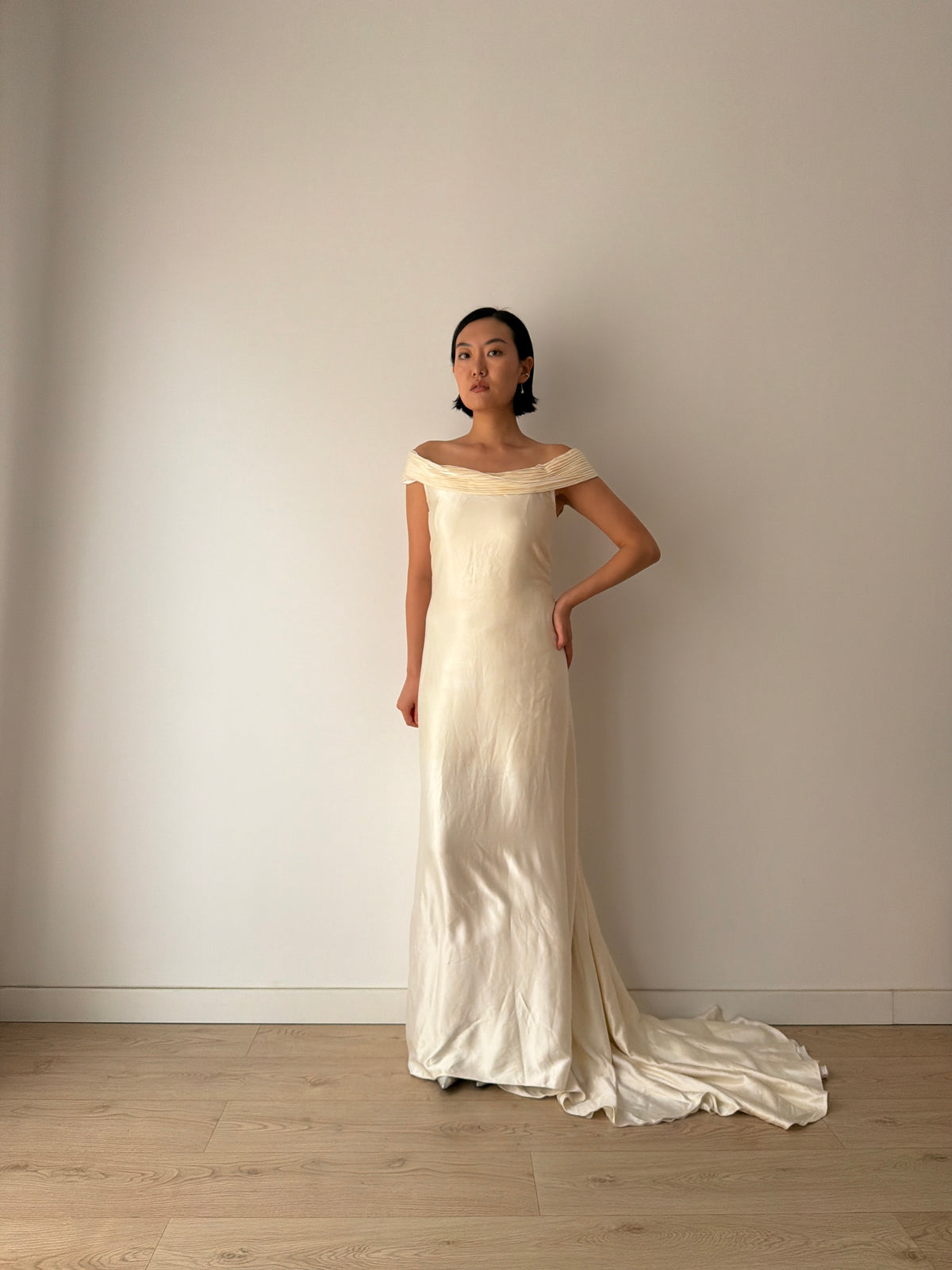 1990s White Silk Bridal Gown, Off-the-Shoulder Pleated Neckline, Pearl Button Back, Long Train Wedding Dress