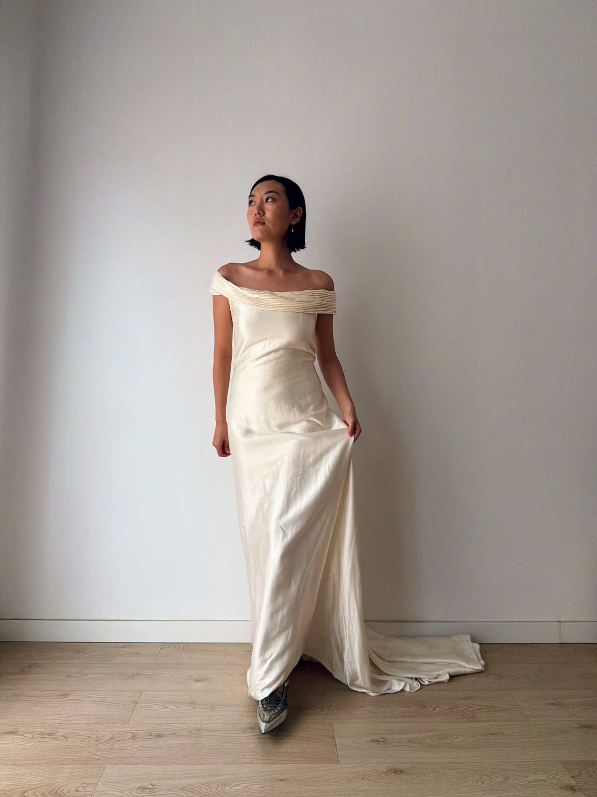 1990s White Silk Bridal Gown, Off-the-Shoulder Pleated Neckline, Pearl Button Back, Long Train Wedding Dress