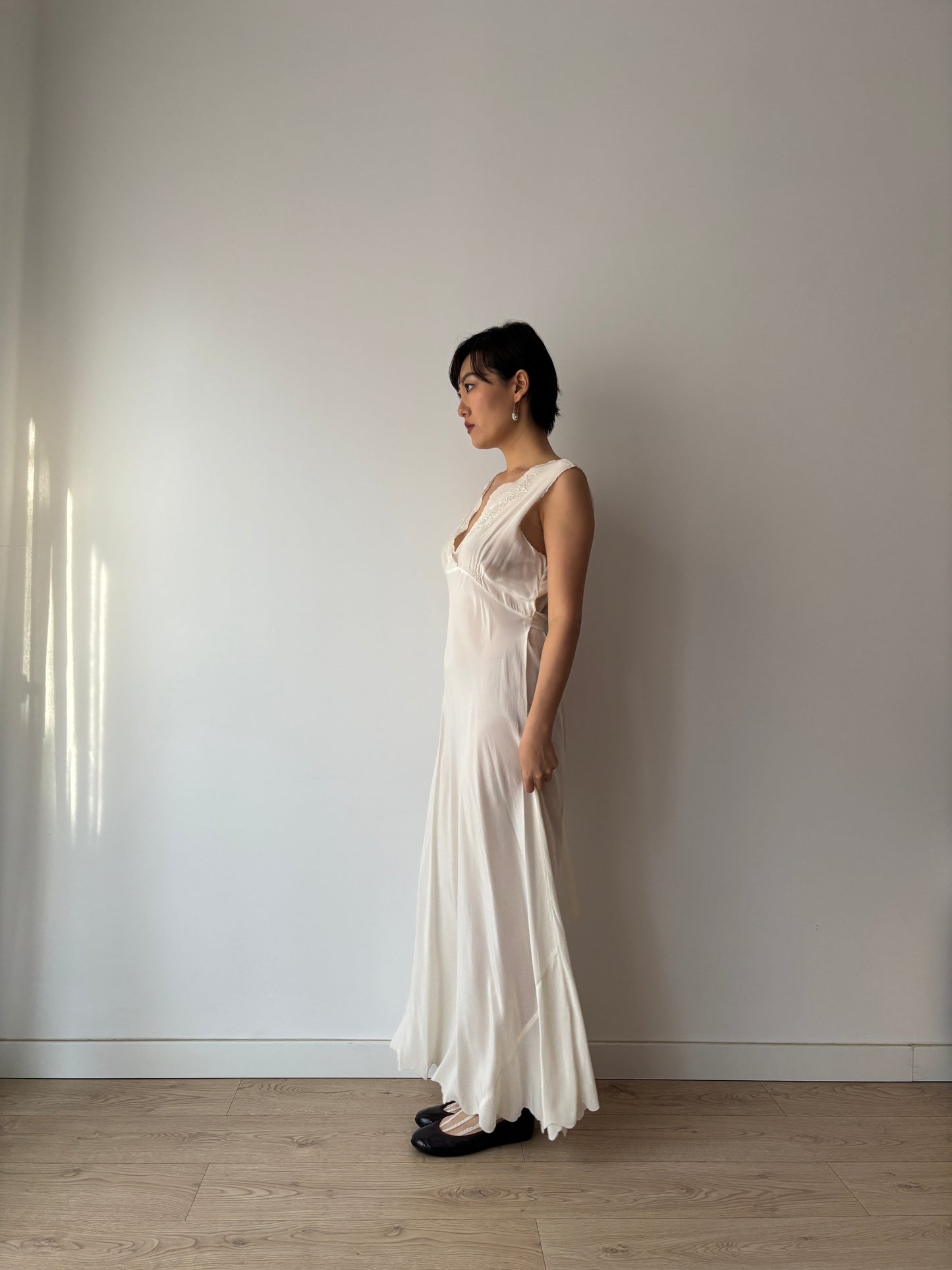 1940s pure silk nightgown with embroidery