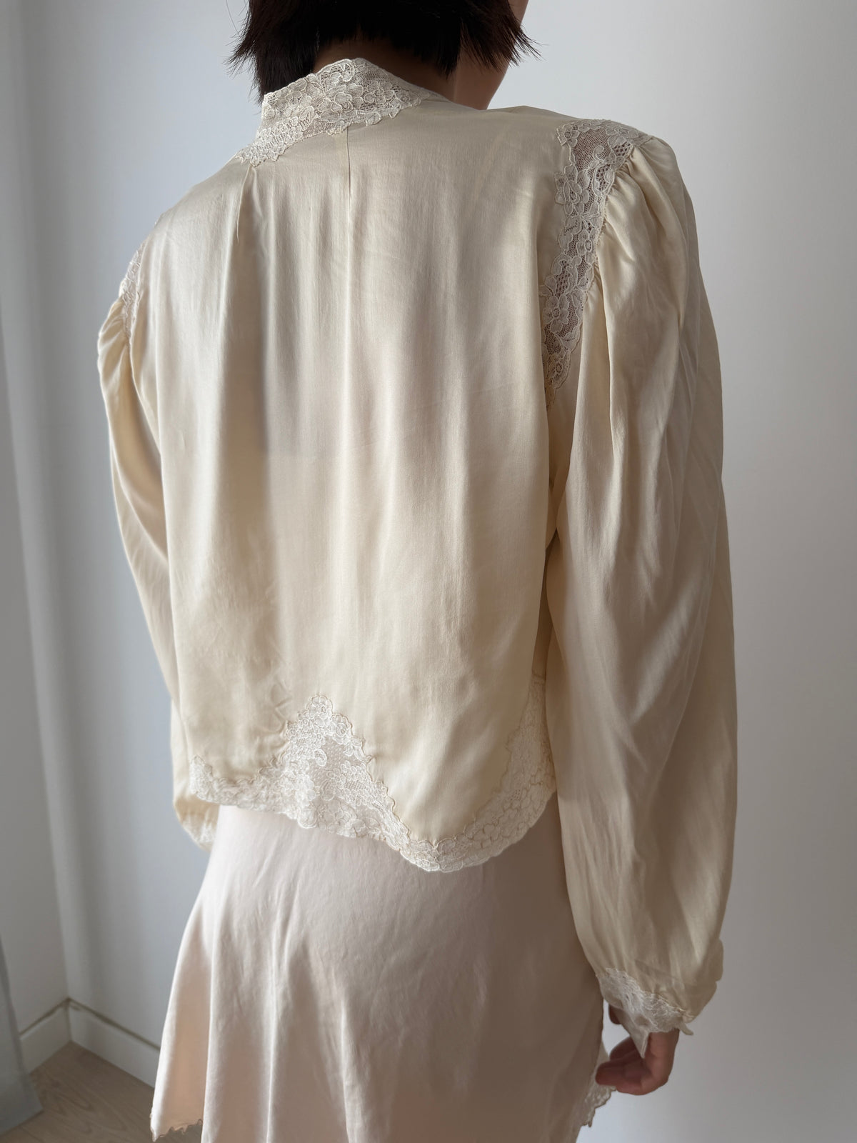 1930s pure silk bed jacket