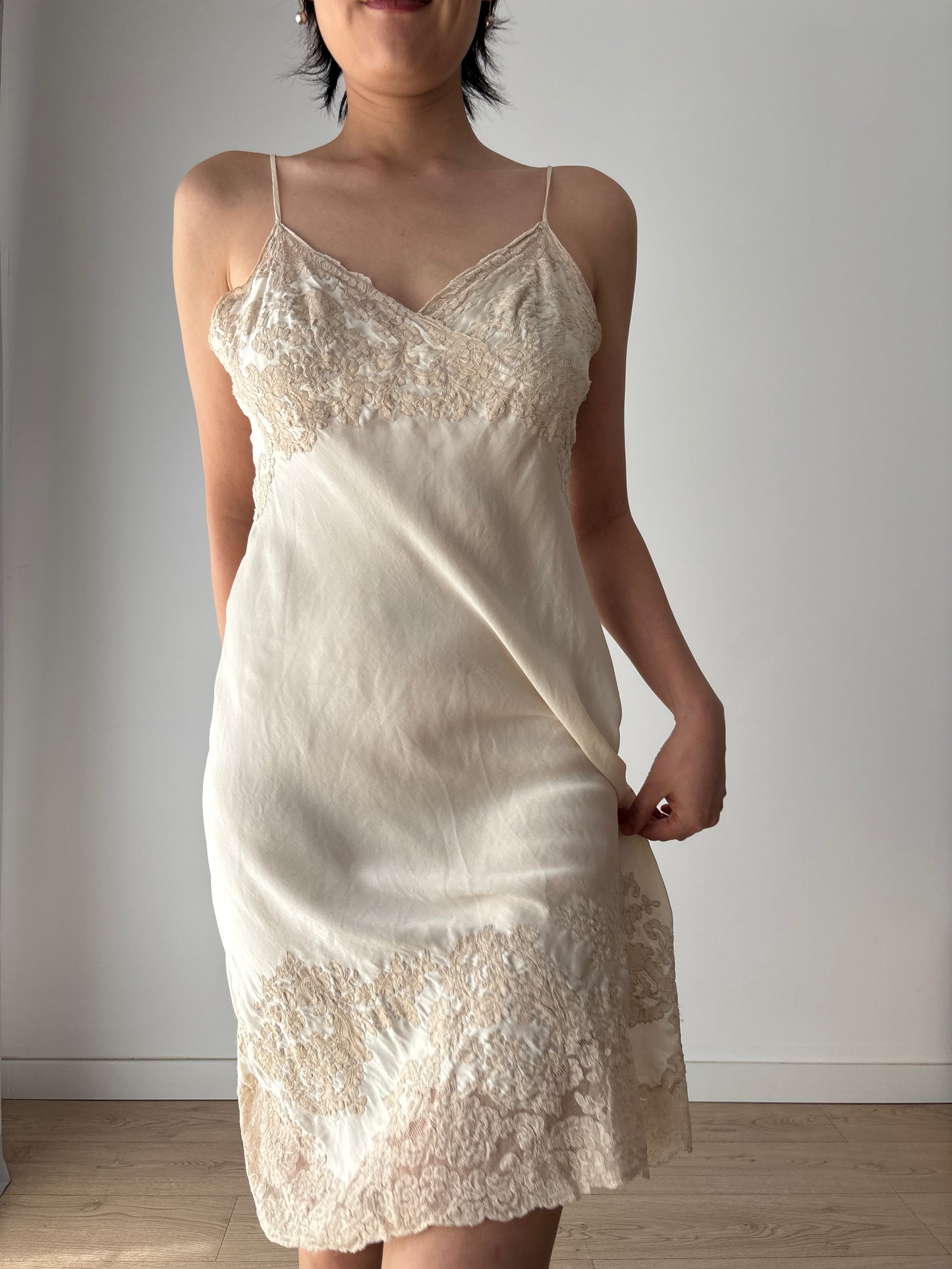 1930s Antique White Beige Rich Lace Liquid Silk Slip dress, Vintage lace mini dress