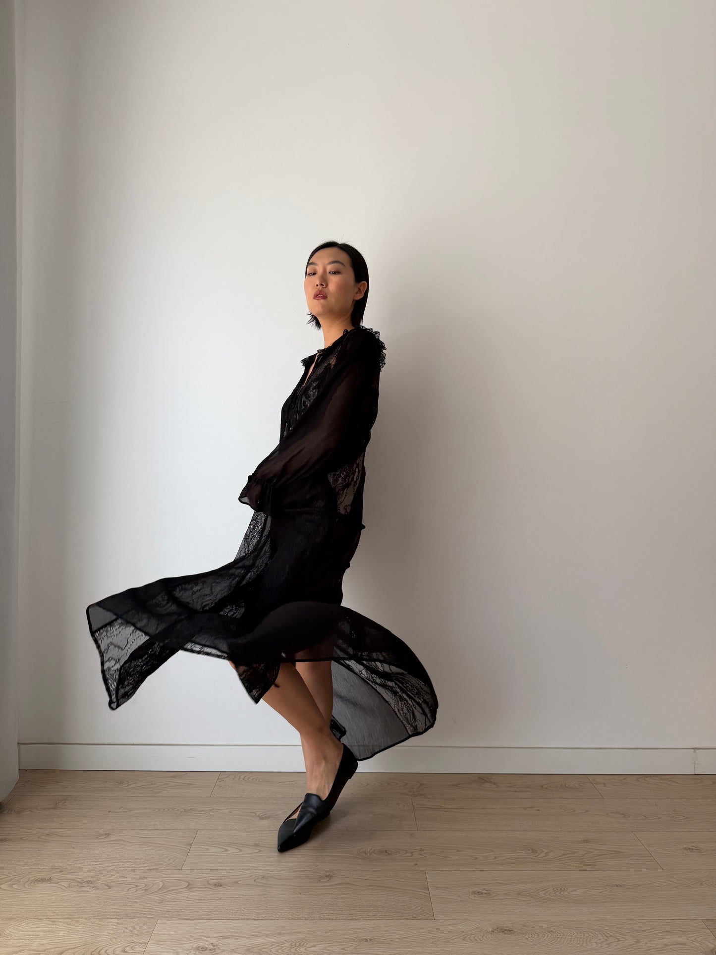 Vintage Gothic Black Lace Robe in Pure Silk Crepe with Ribbon Closure