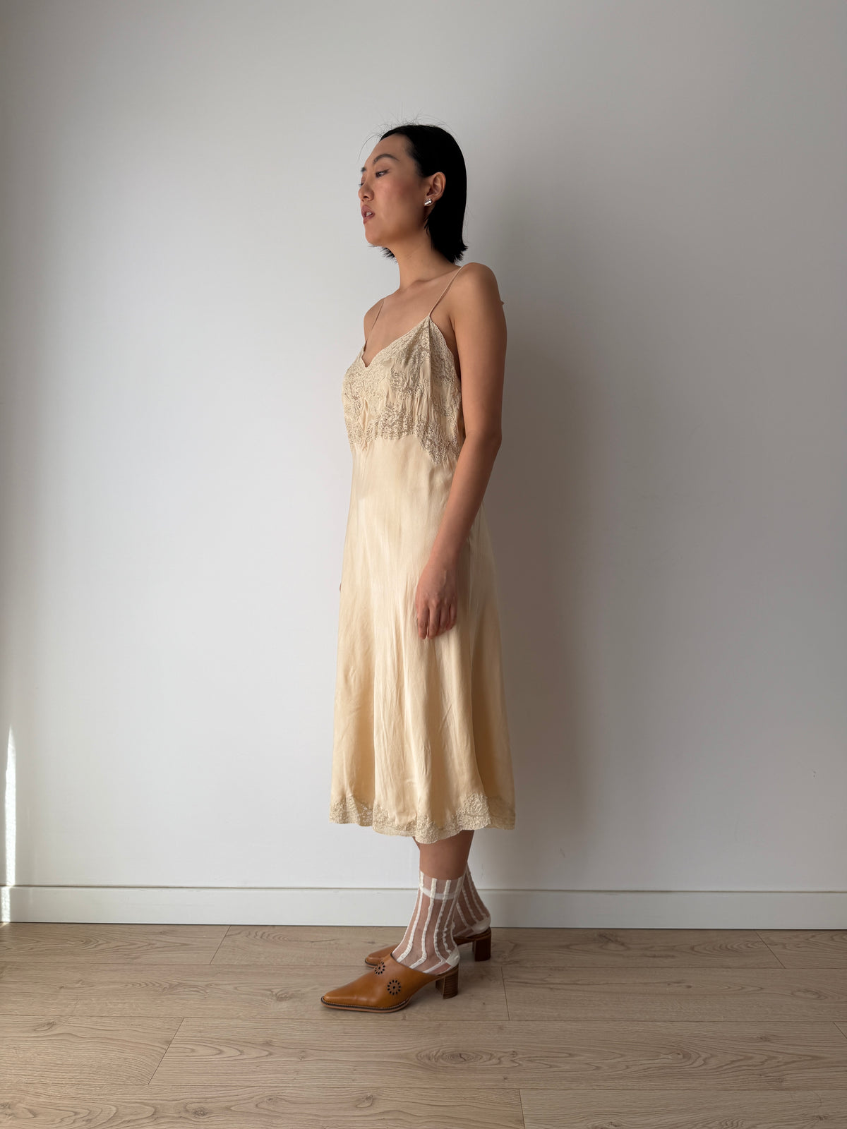 1930s Beige Silk Lace Slip Dress, Romantic Floral Antique Embroidered Appliqué Dress